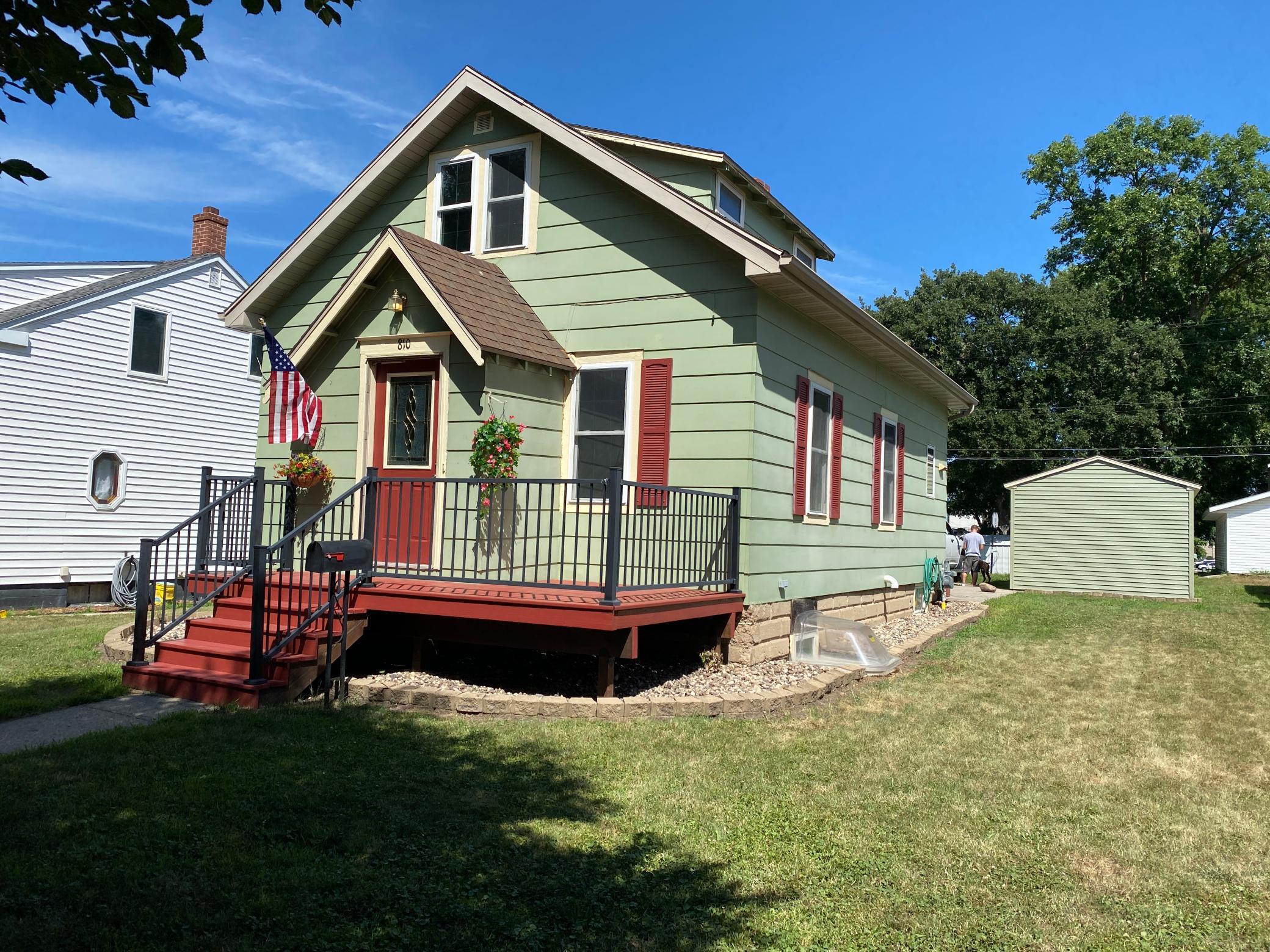 810 N 6th Street — photo