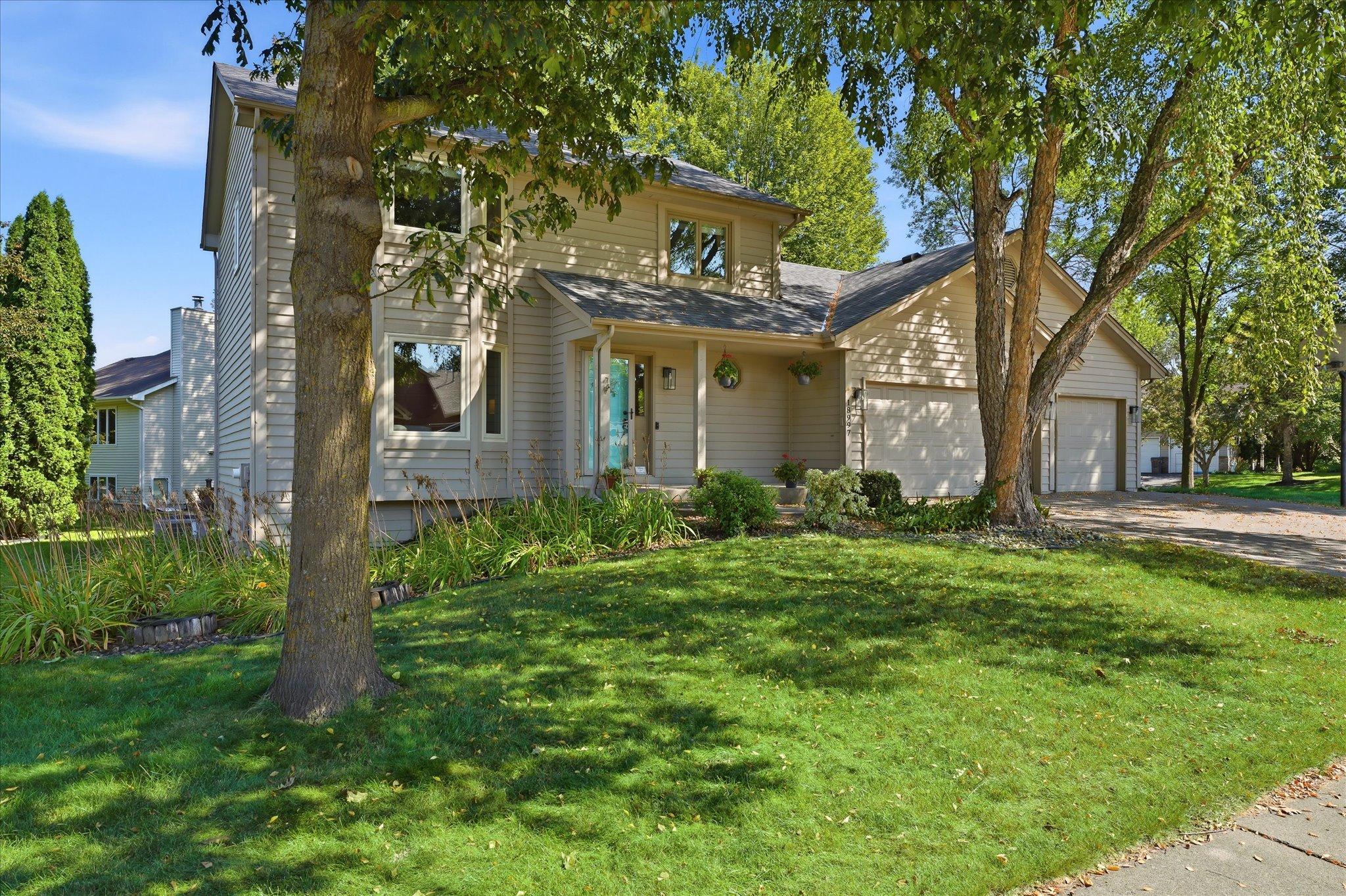 18997 Nature Lane — photo