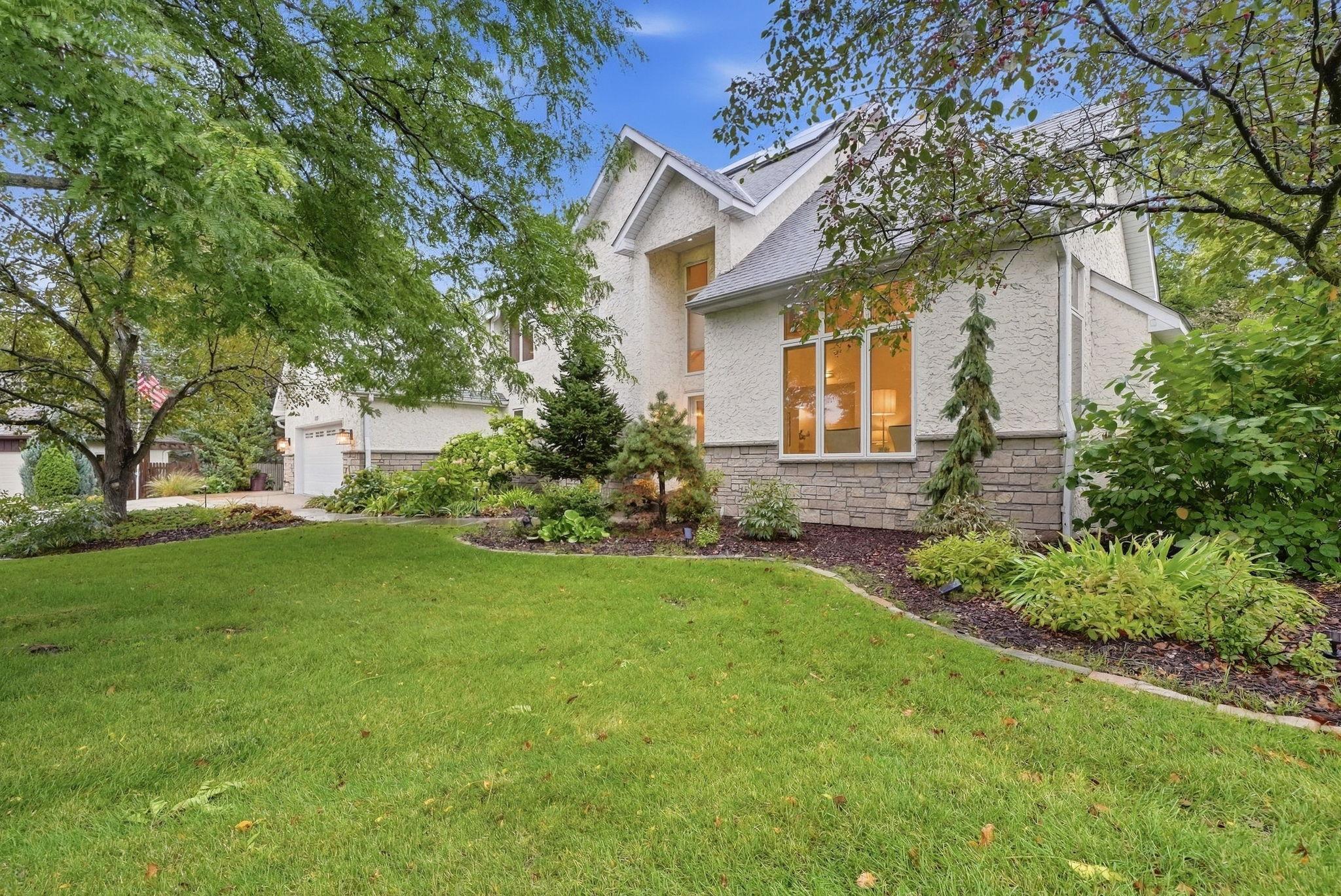 1851 South Lane — photo