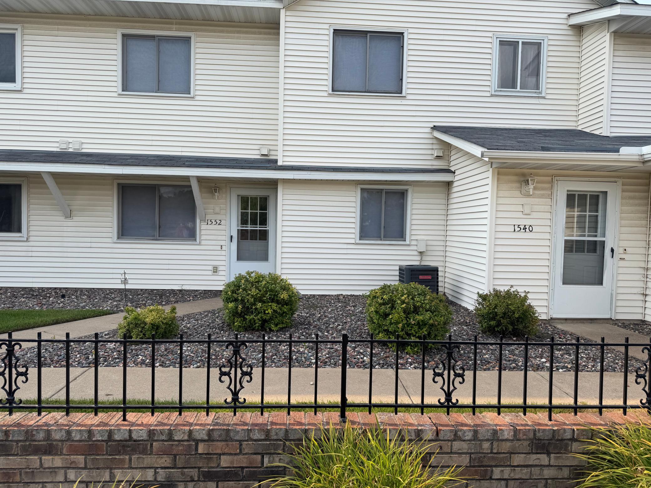 1552 Creek Meadows Drive NW — photo