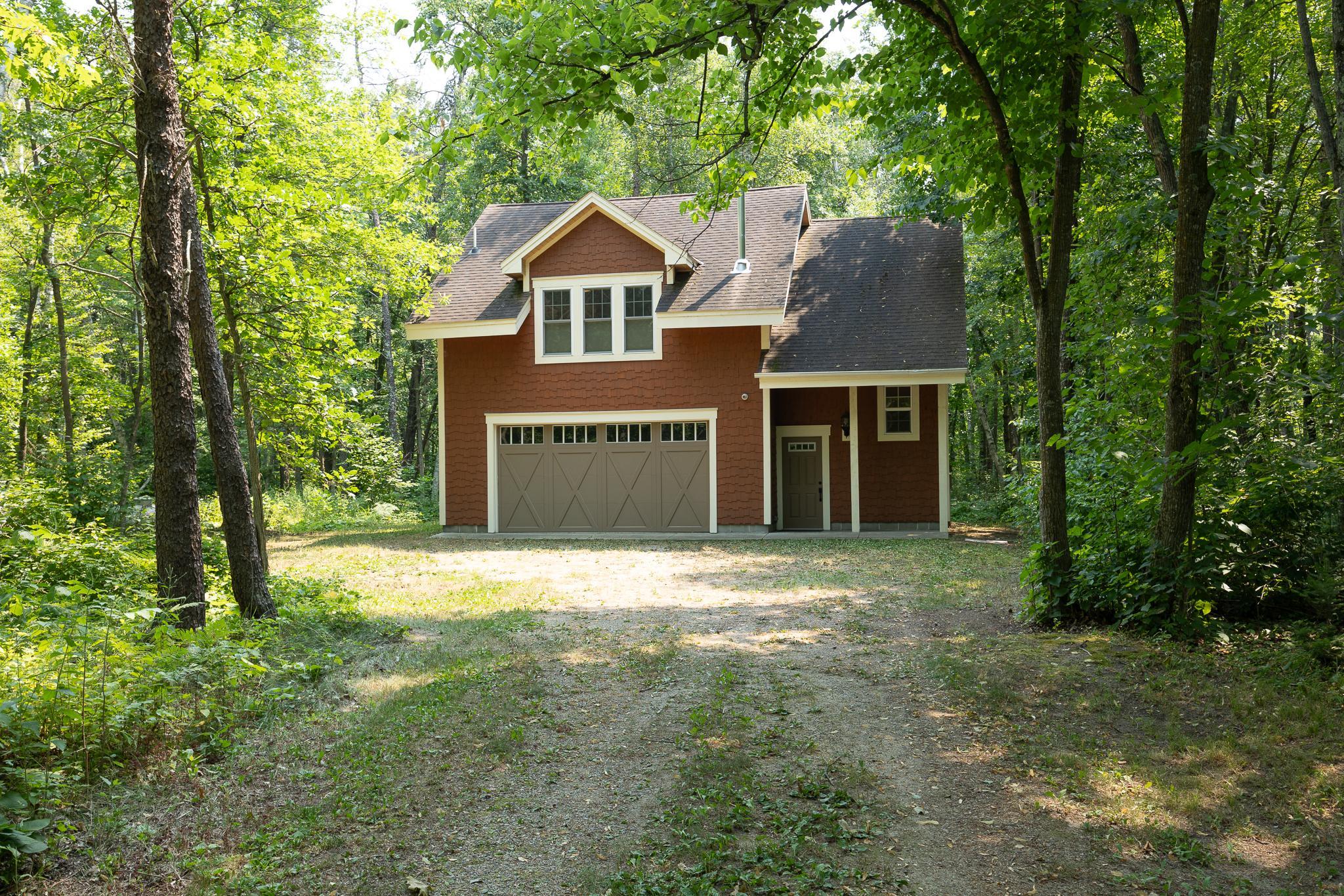 5020 Woodland Drive NW — photo