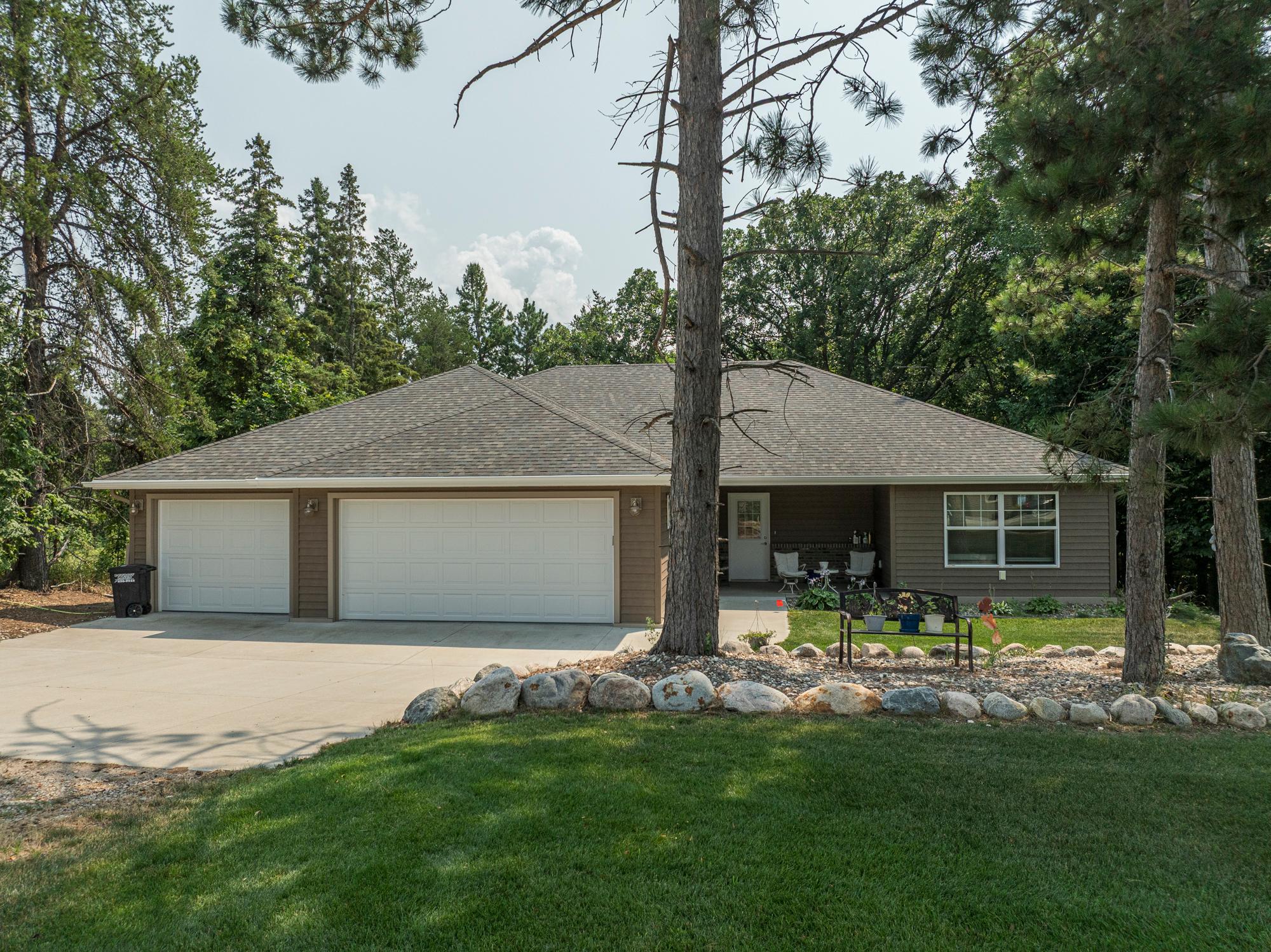24005 Sandy Beach Drive — photo