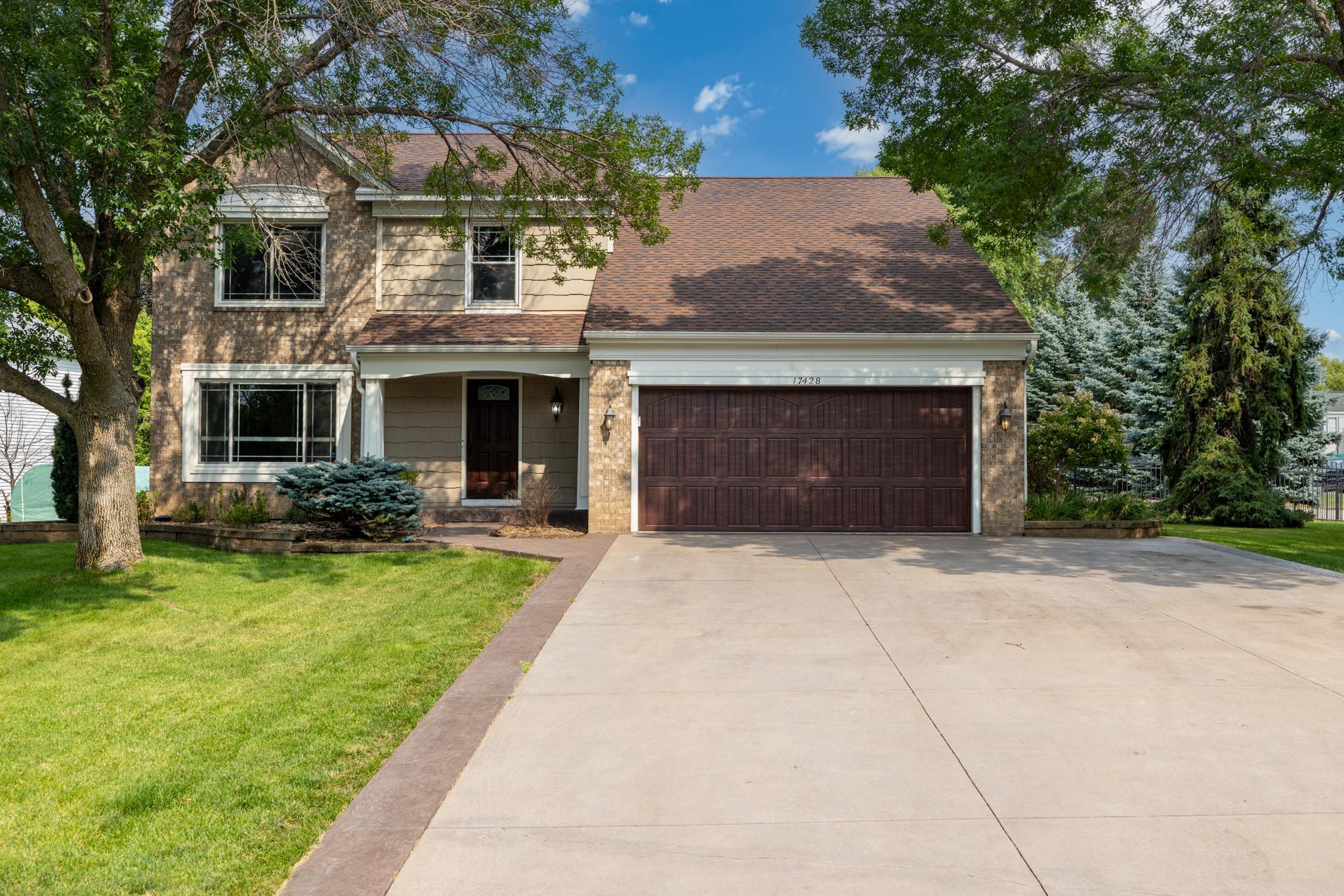 17428 Horseshoe Way — photo