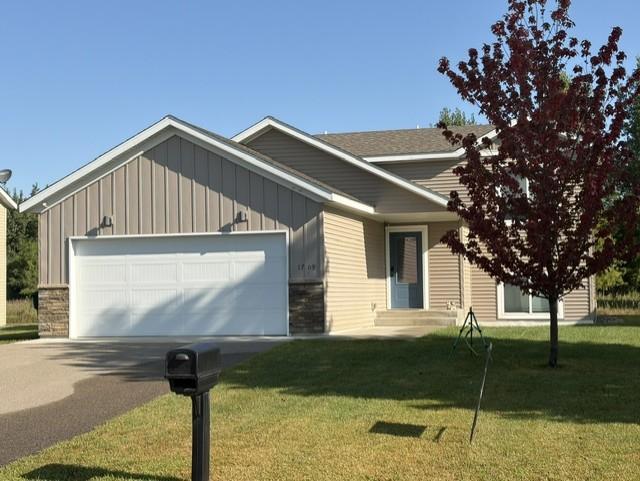 1709 Maple Leaf Lane — photo