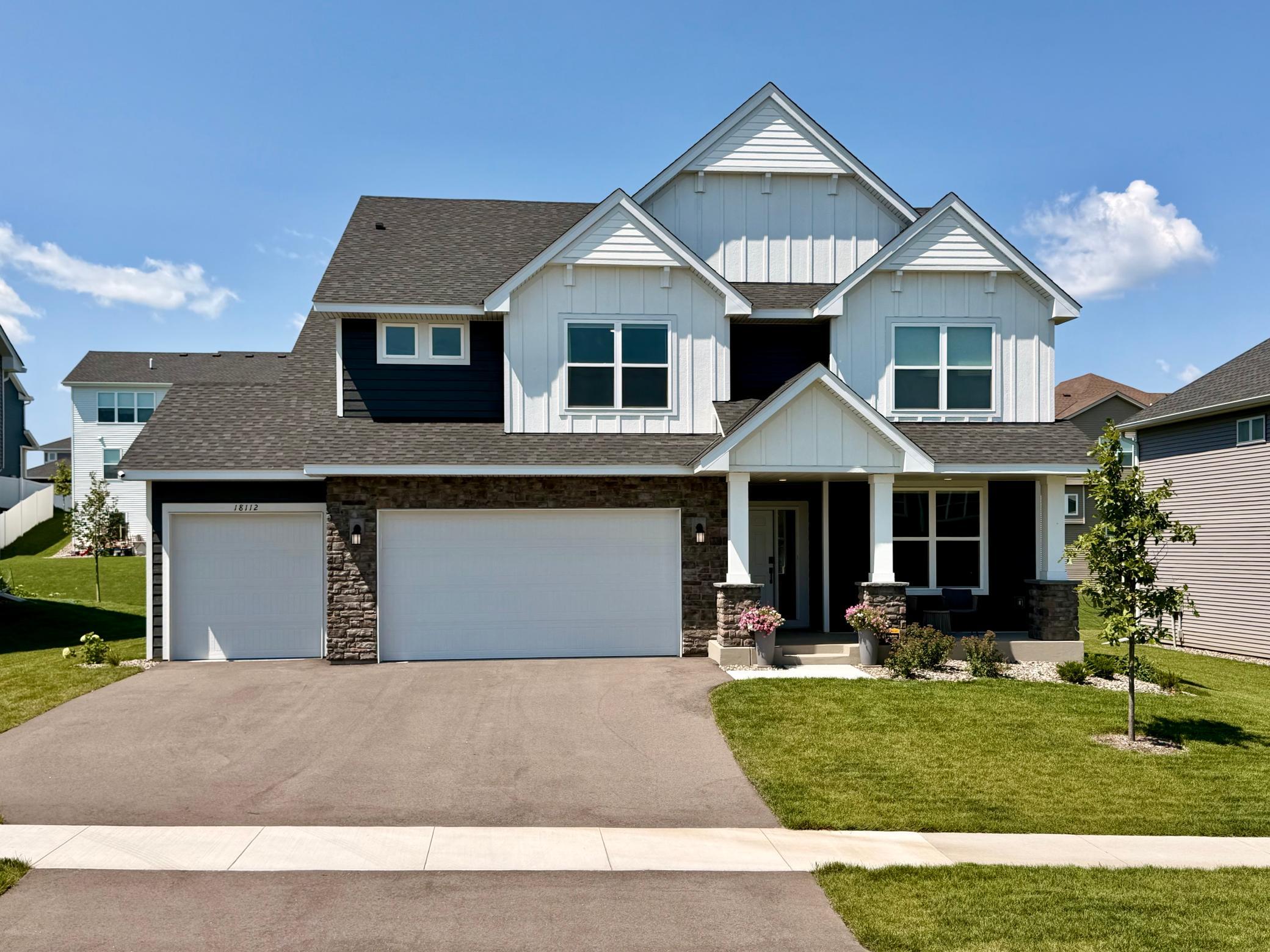18112 Hounds Drive — photo