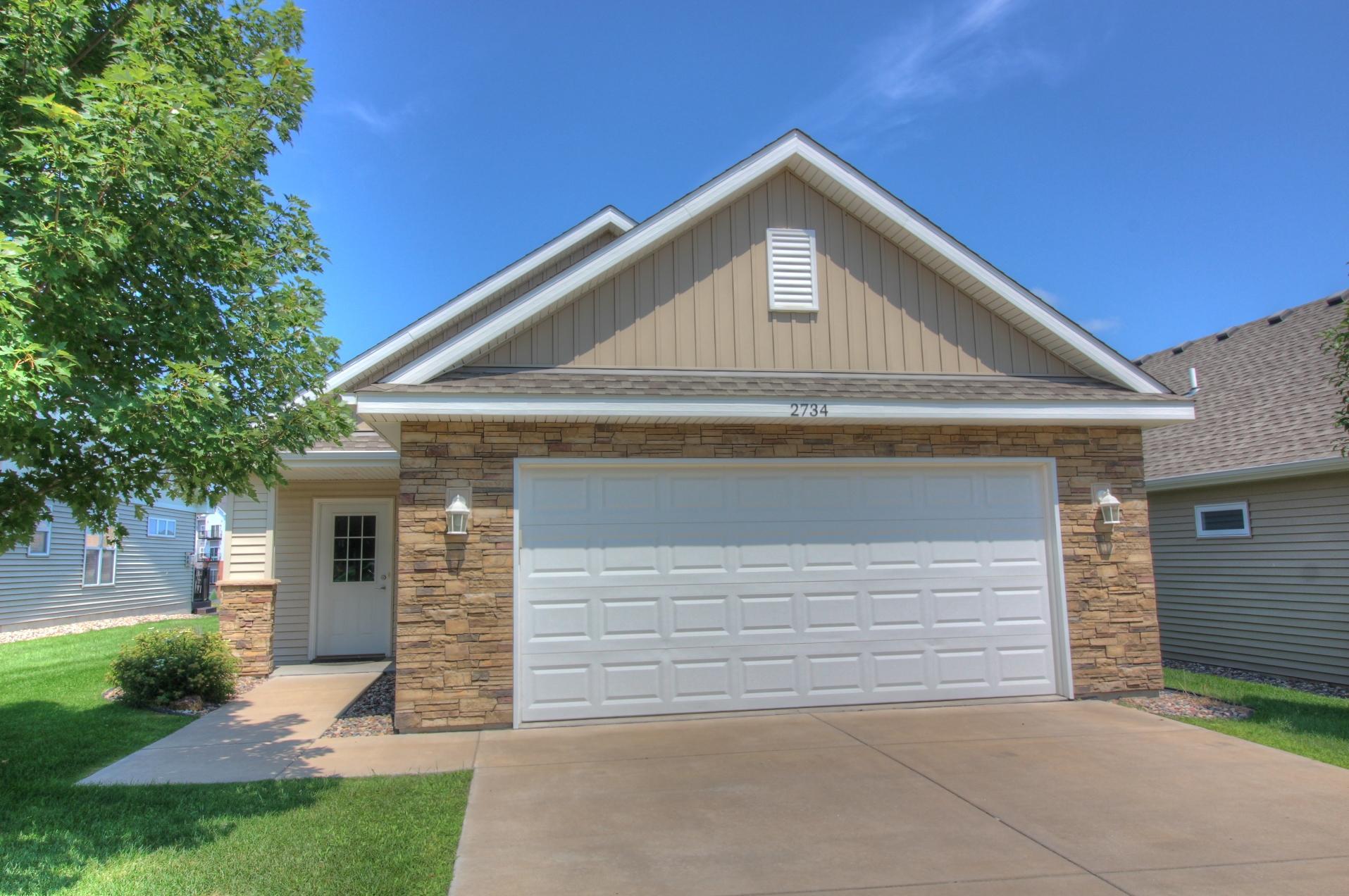 2734 Ridgeview Drive — photo