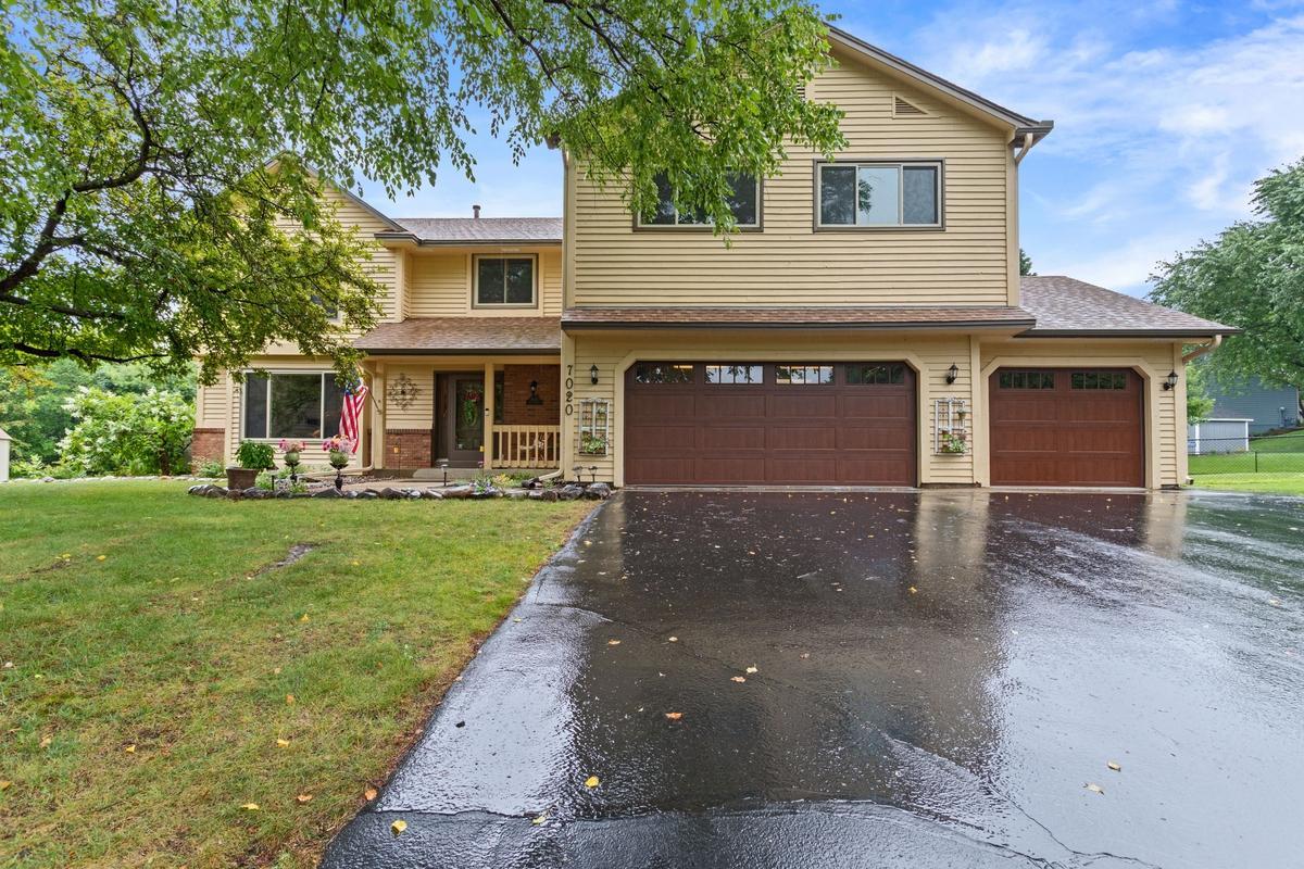 7020 Beacon Circle — photo