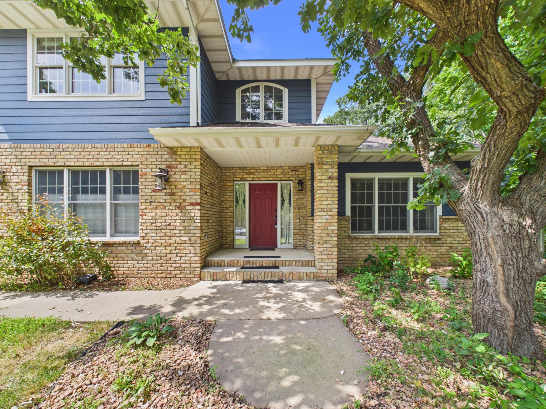 2527 Colony Circle — photo