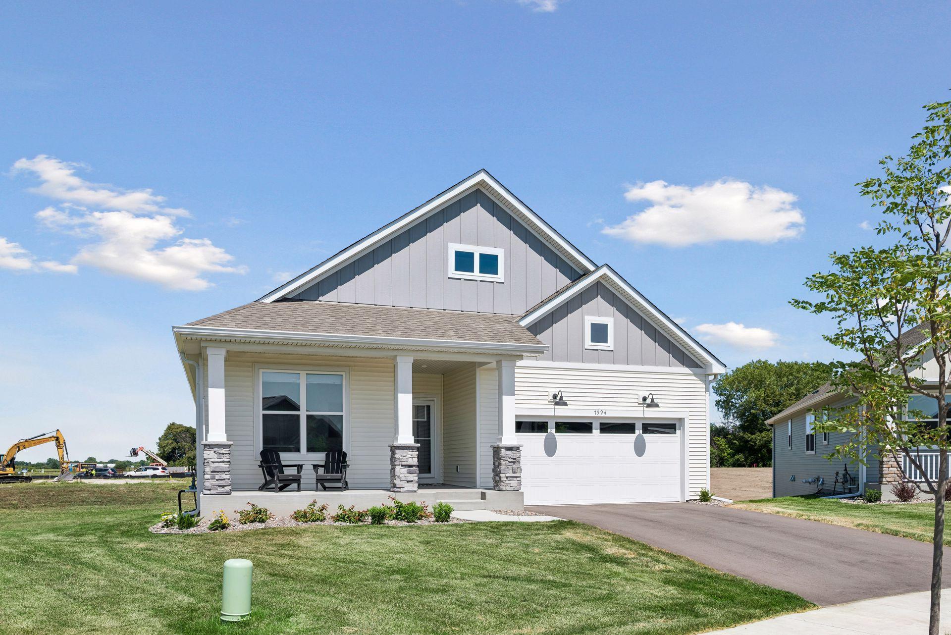 7594 Swan Street — photo