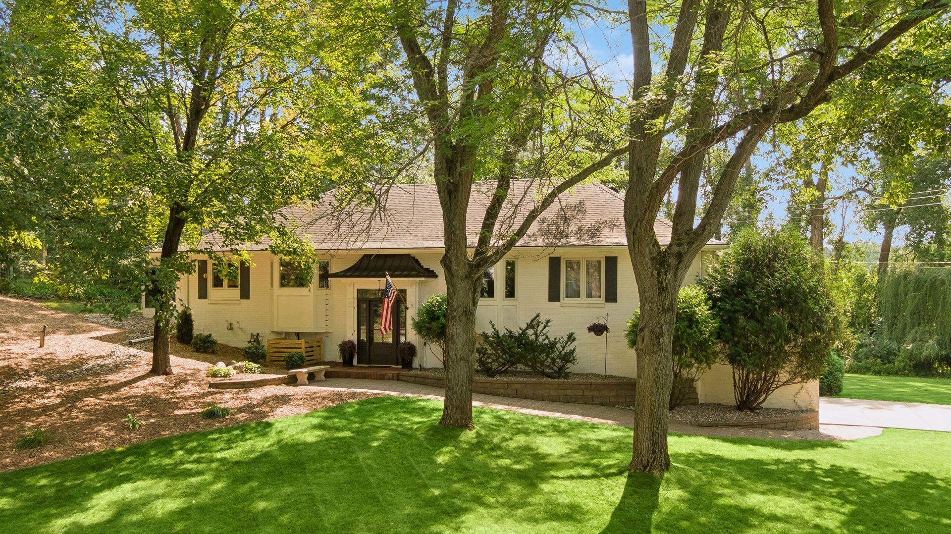 2312 Sheridan Hills Road — photo