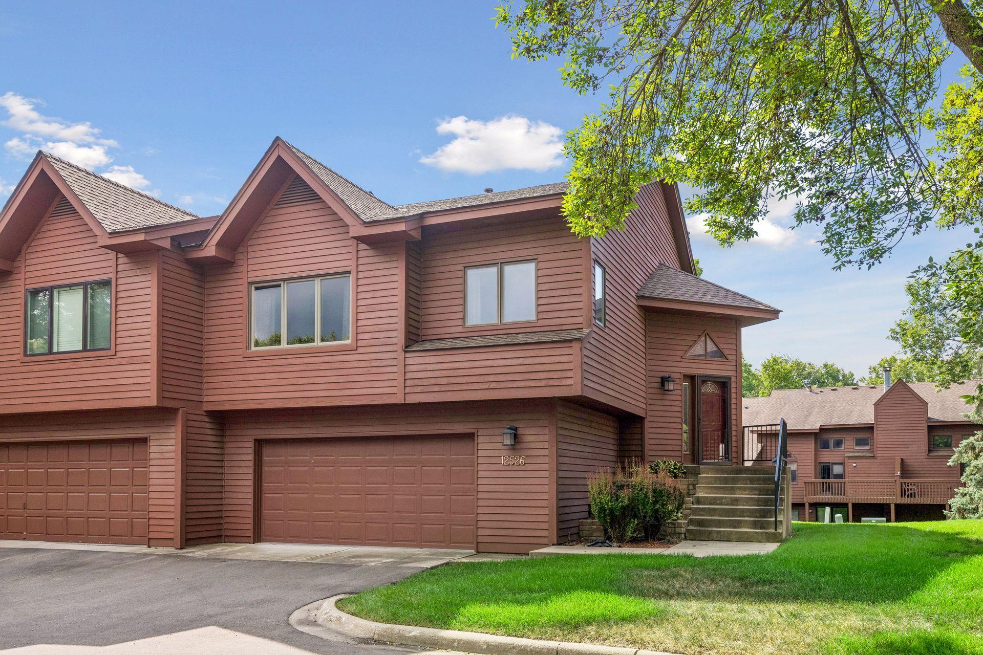12526 Parkwood Drive — photo