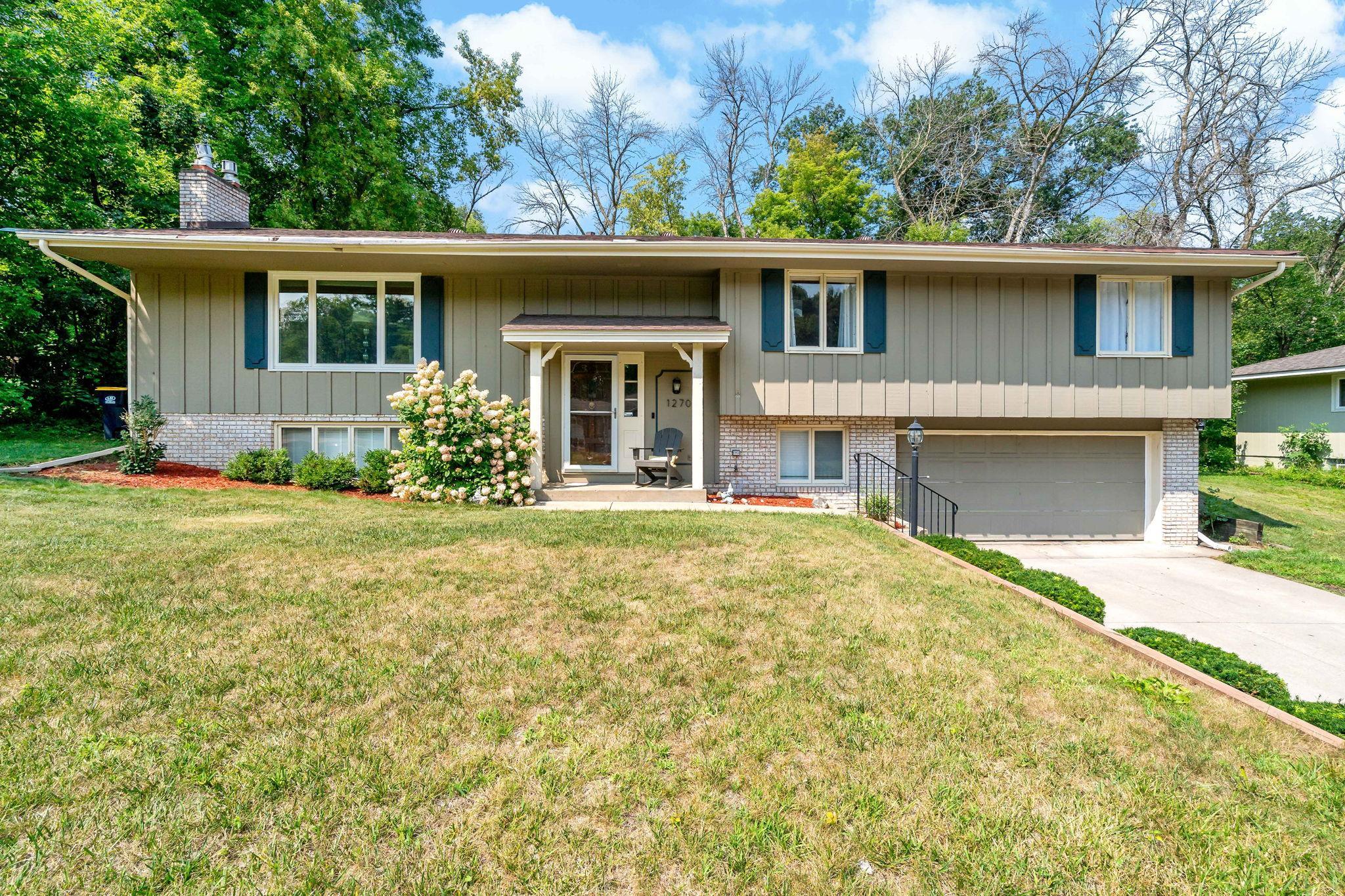 12708 Parkwood Drive — photo
