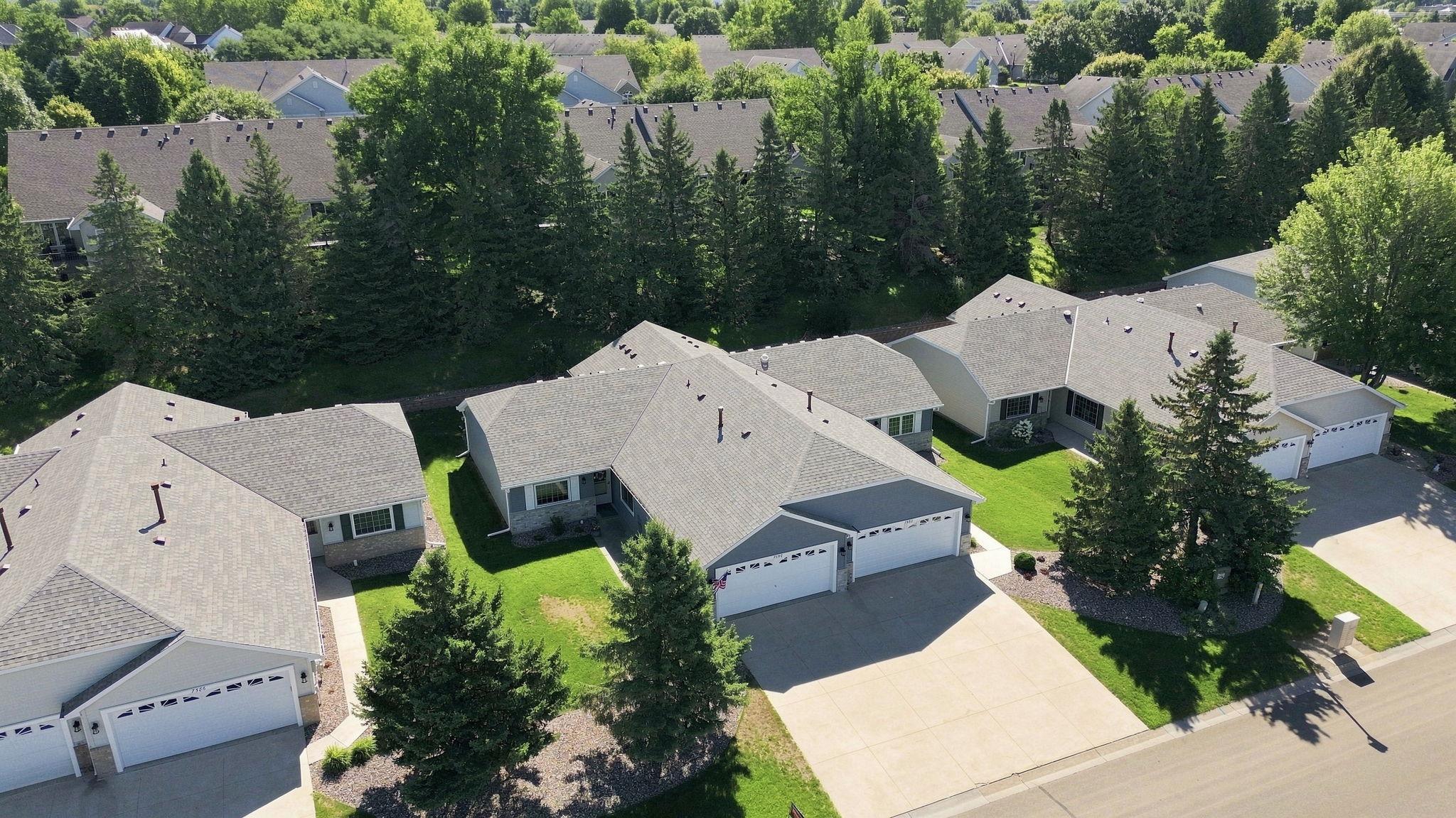 7590 Newbury Road — photo