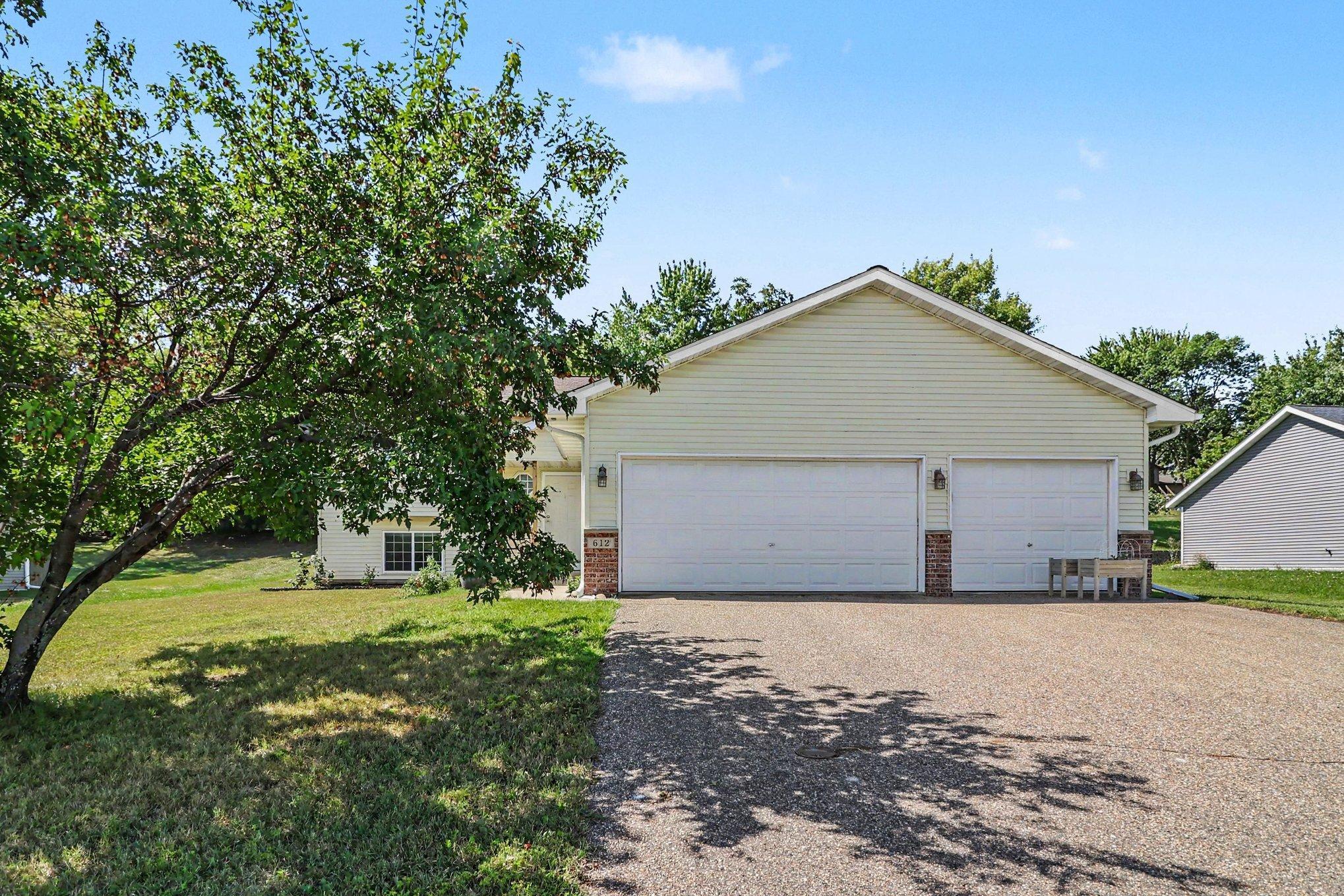 612 Deer Trail — photo