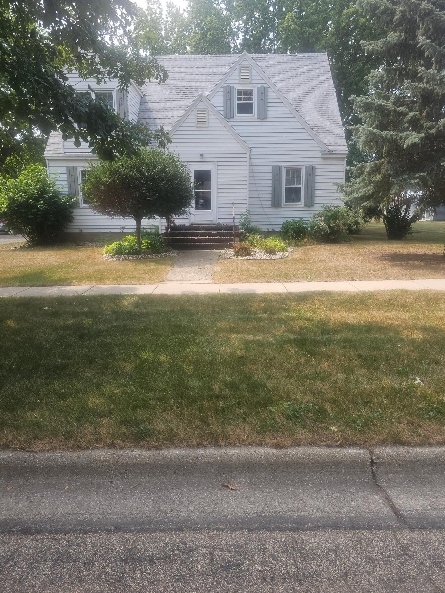 715 N Mckenzie Street — photo