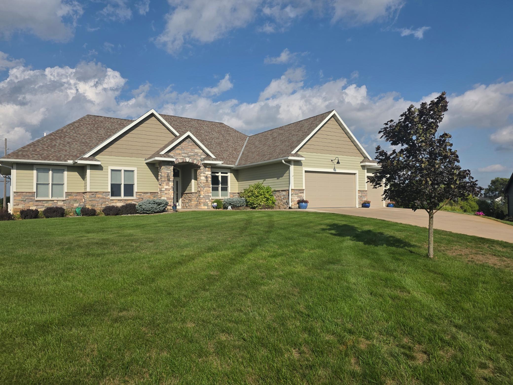 15261 Alpine Court NW — photo