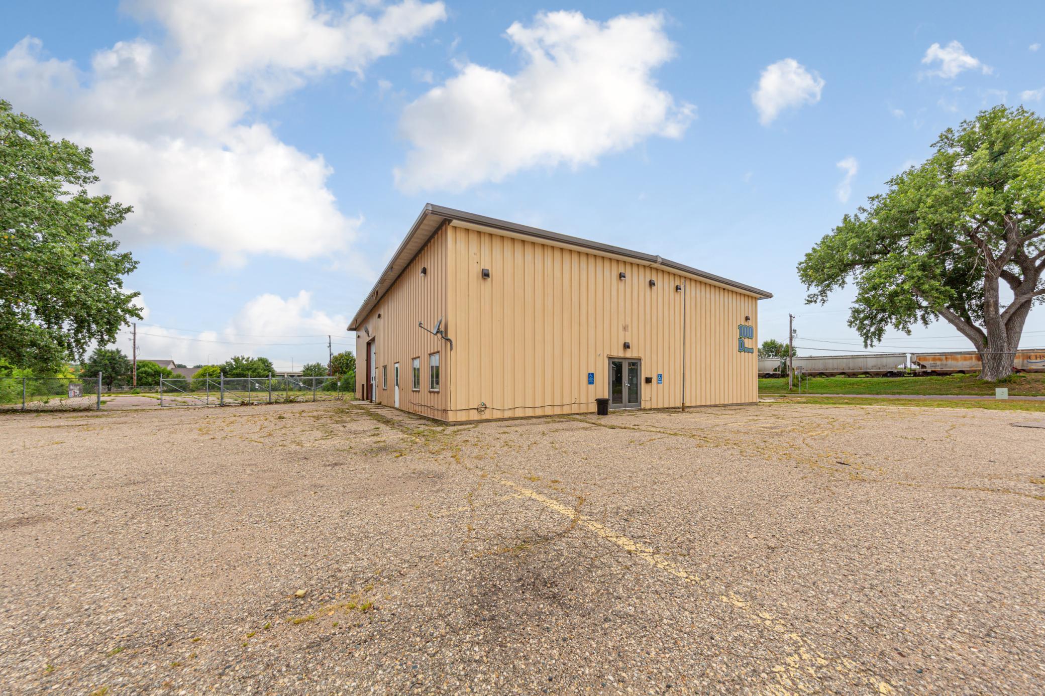 100 & Tbd D Street & Poplar Street Street — photo
