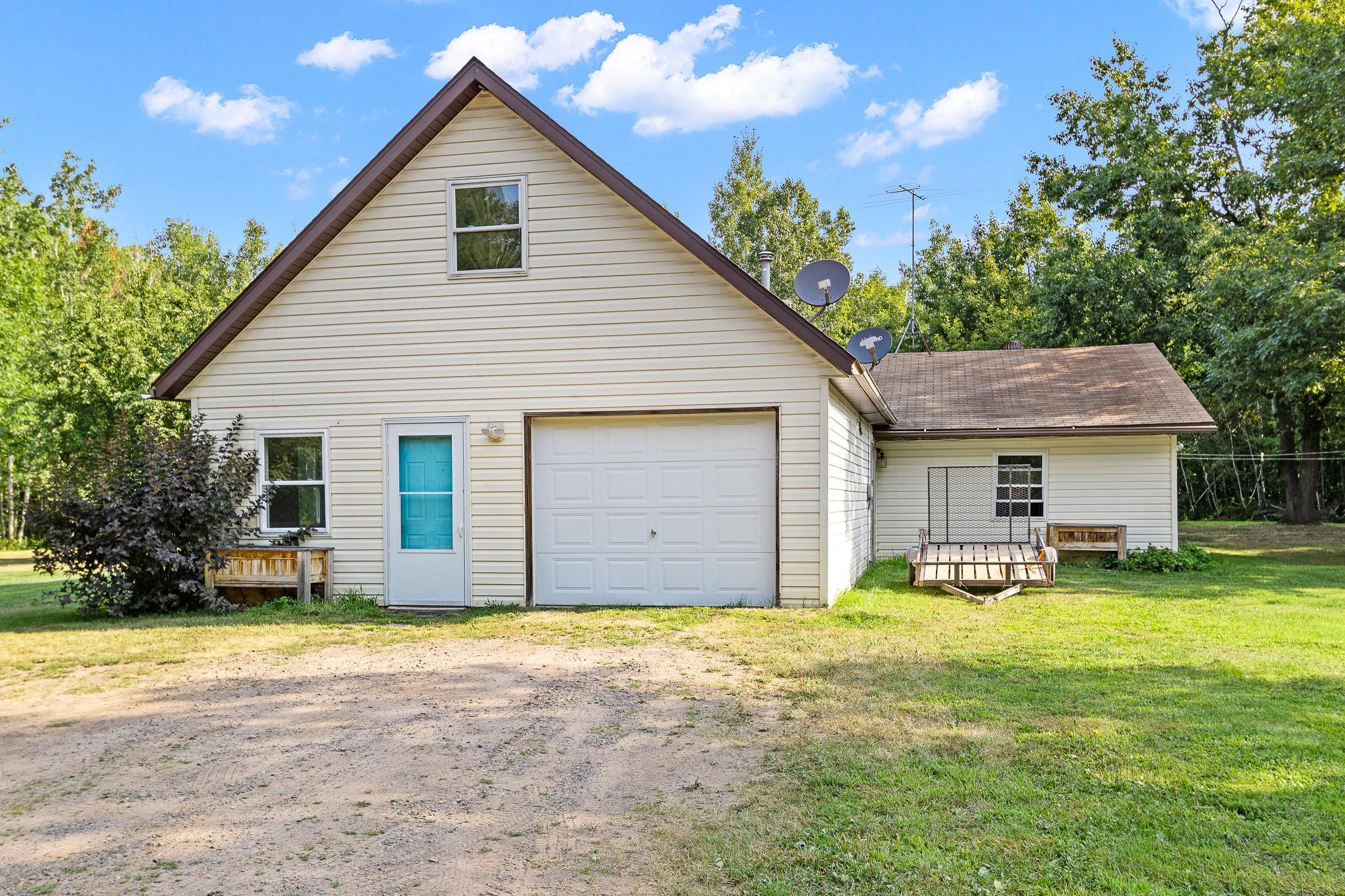 24477 Wooded Circle — photo