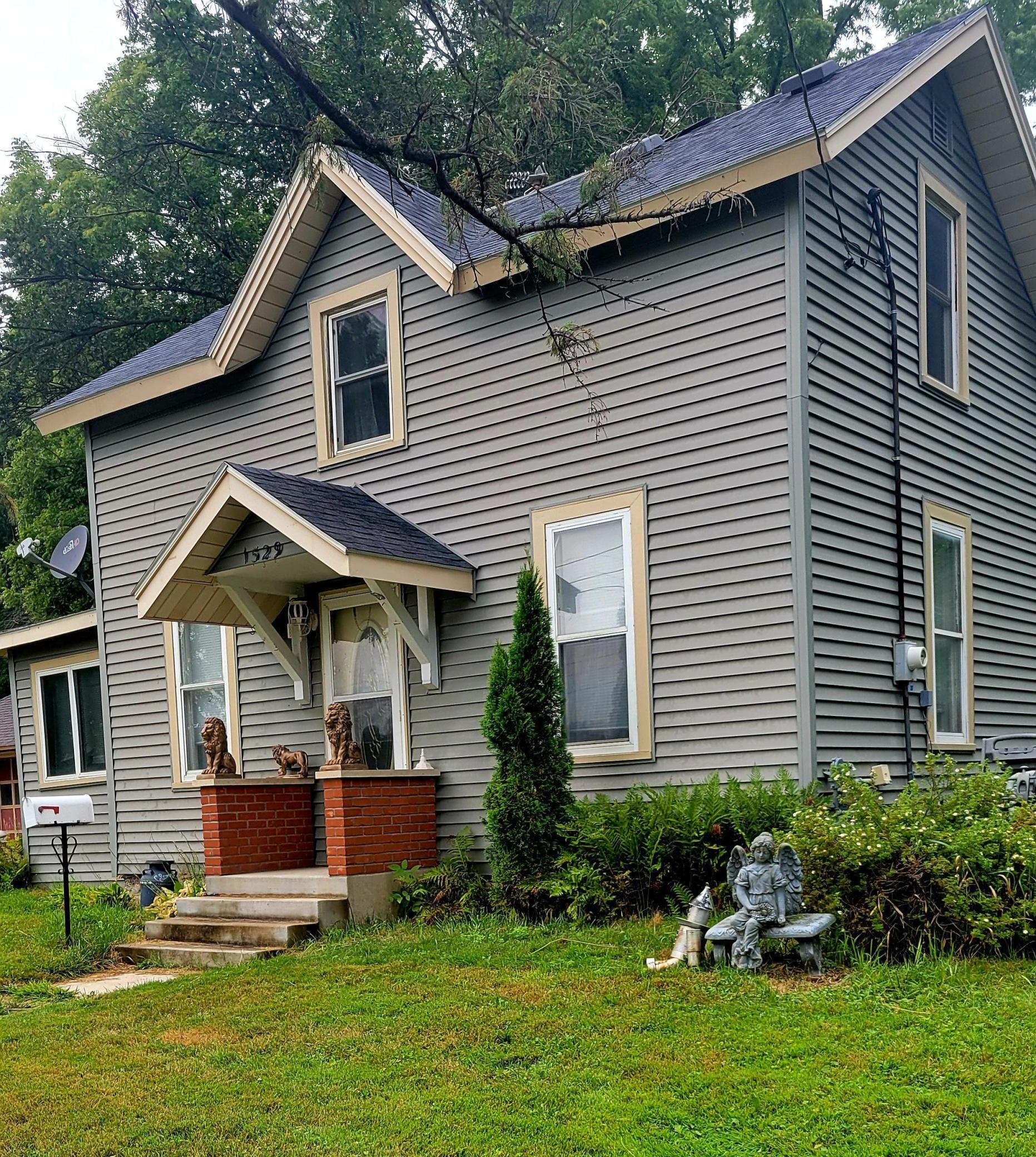 1529 Bush Street — photo