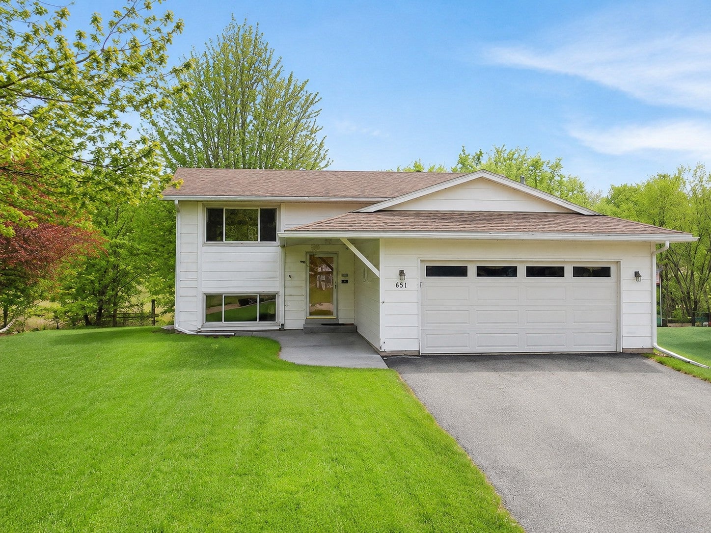 651 Dresden Drive — photo