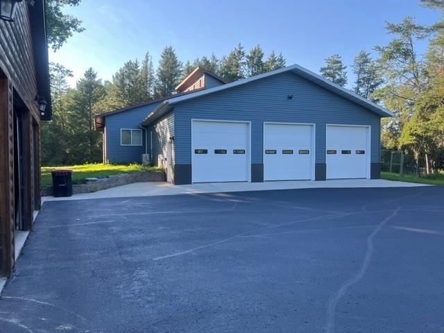 26749 Upper Necktie River Drive — photo