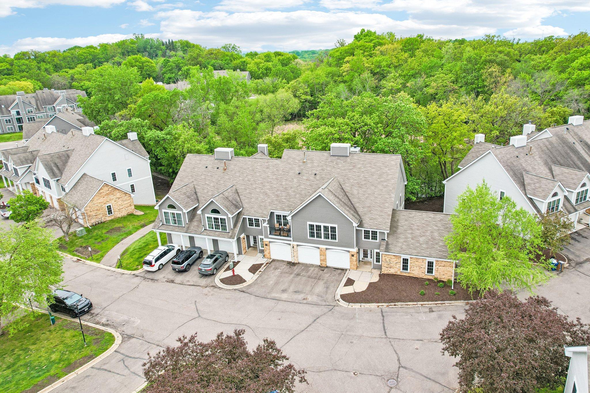 6030 Chasewood Parkway 201 — photo
