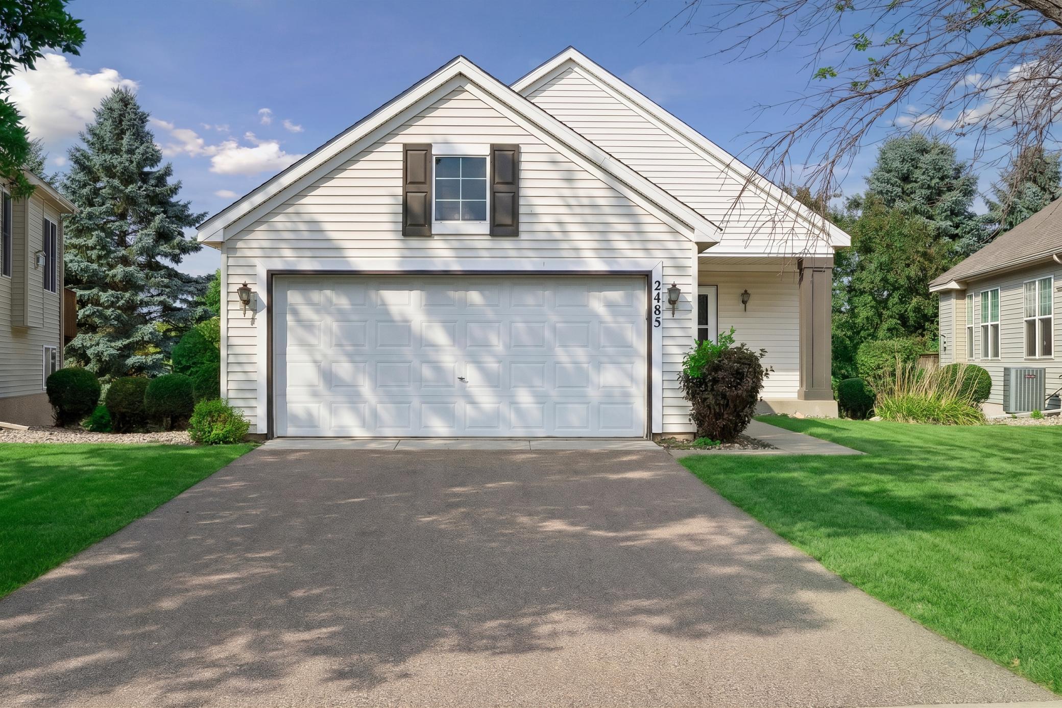 2485 Prairie Oak Trail — photo