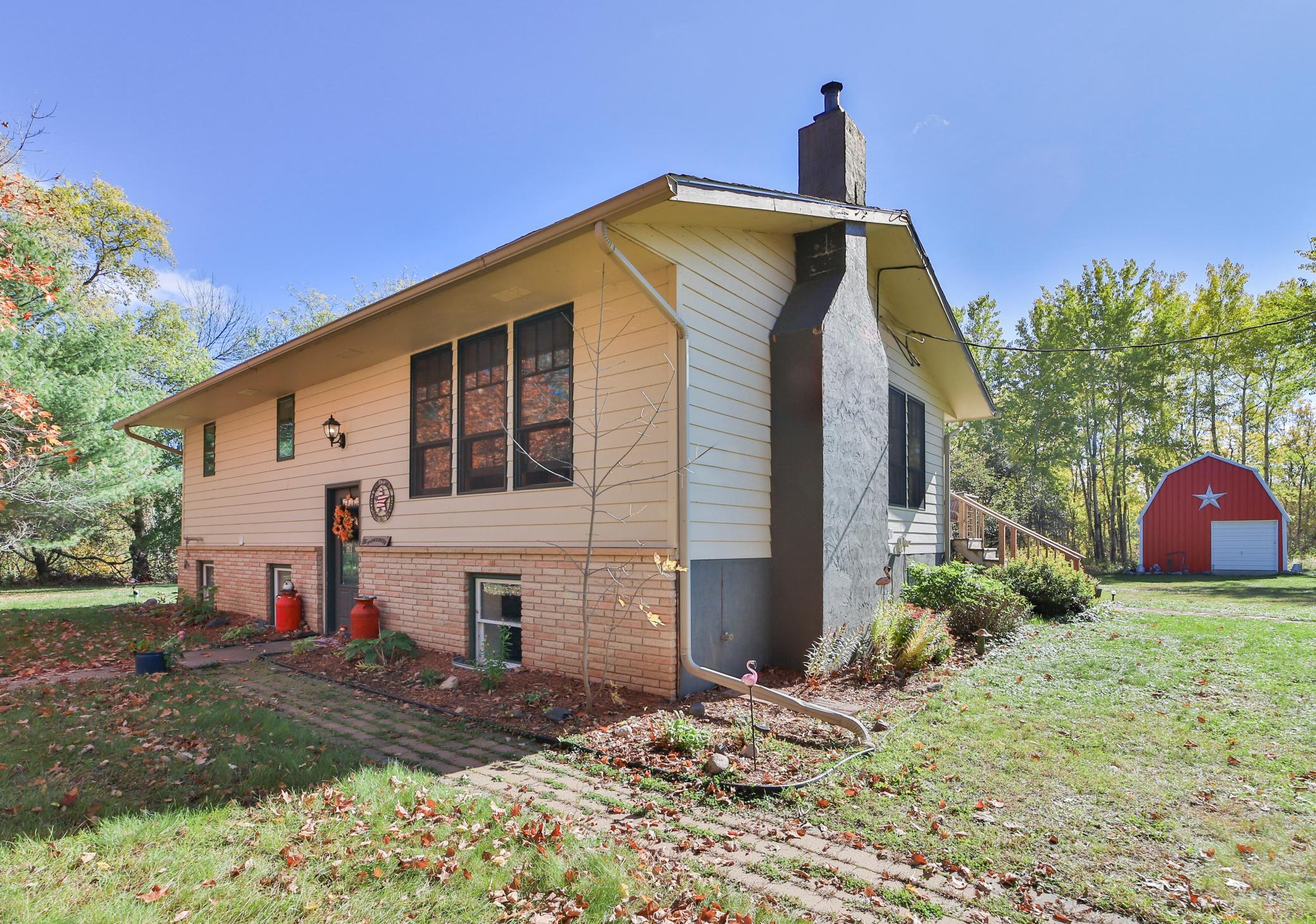 15184 Damsgaard Road NE — photo