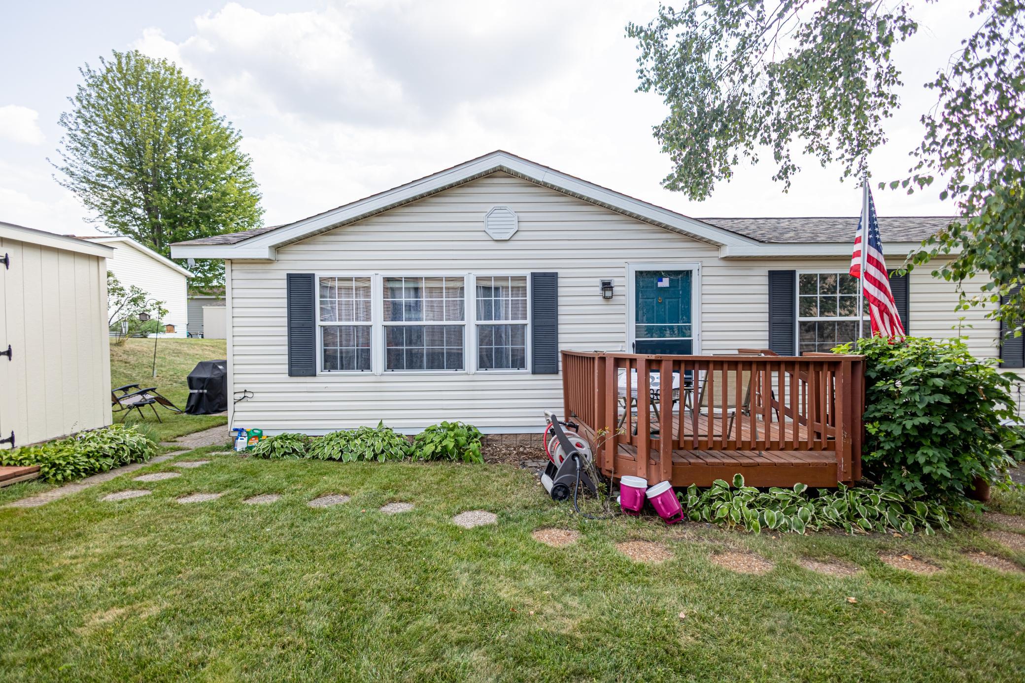 1390 Birchview Drive — photo