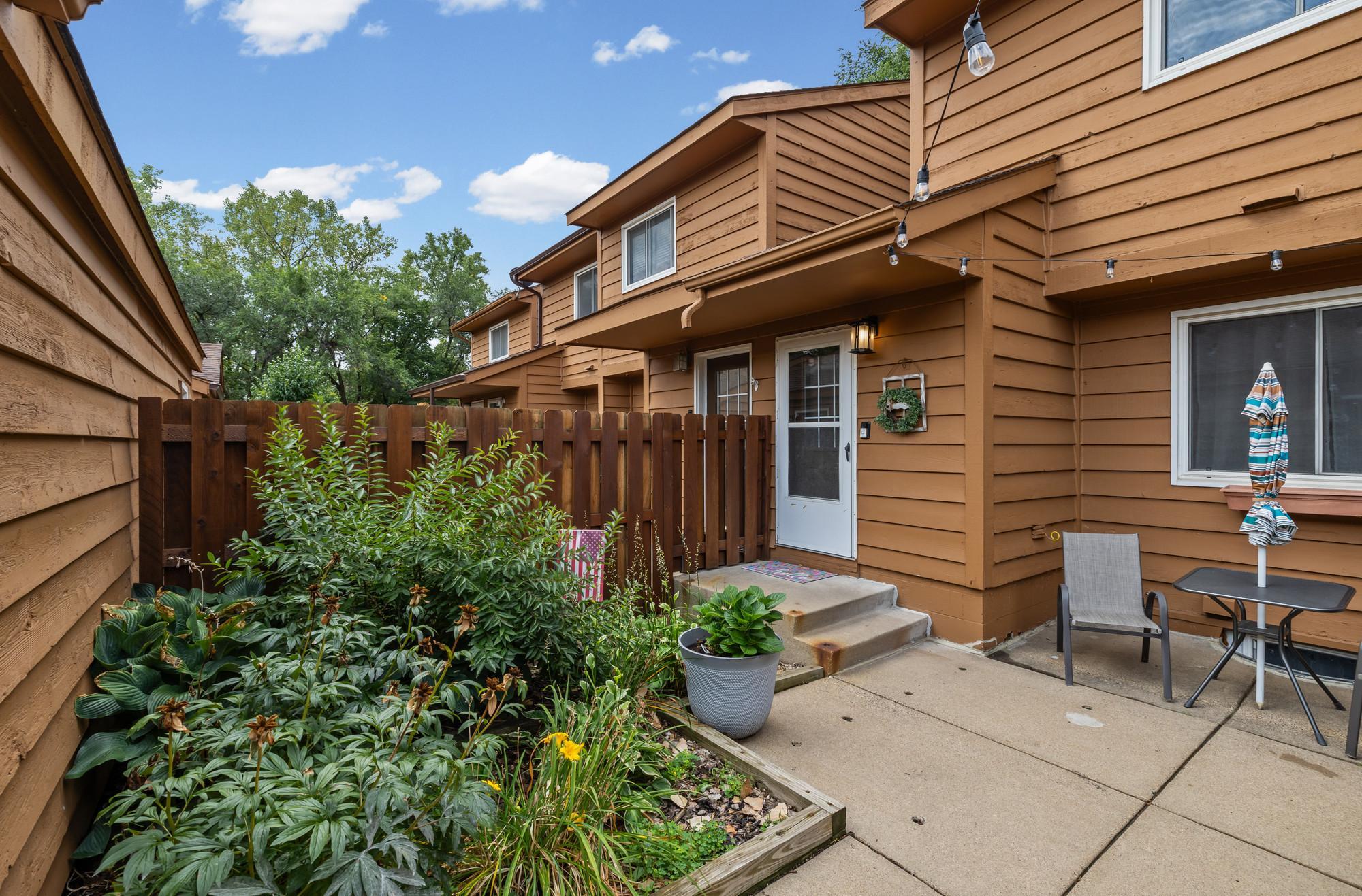 3253 Evergreen Drive — photo