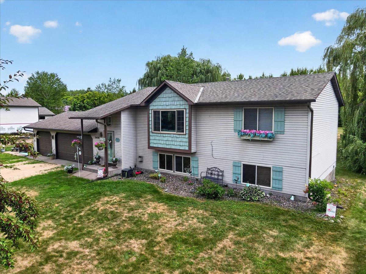 3488 Essen Road NE — photo