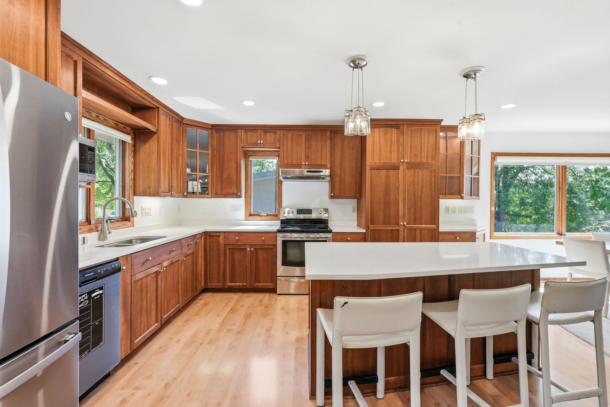 29 Orme Court, Saint Paul, MN 55116 — photo 3
