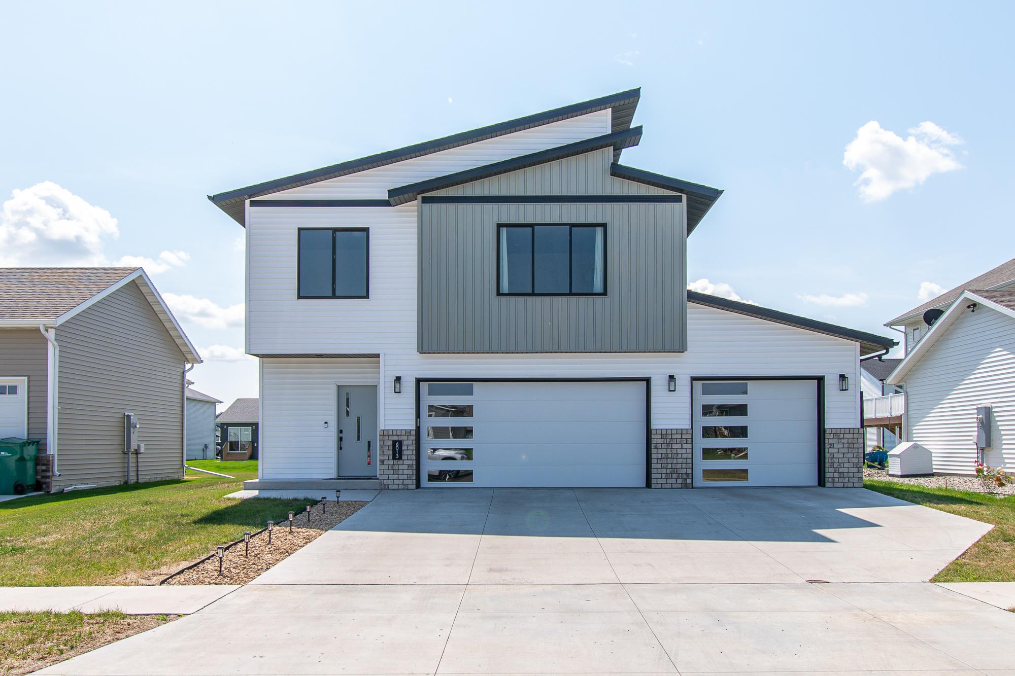 6013 Kodiak Lane — photo