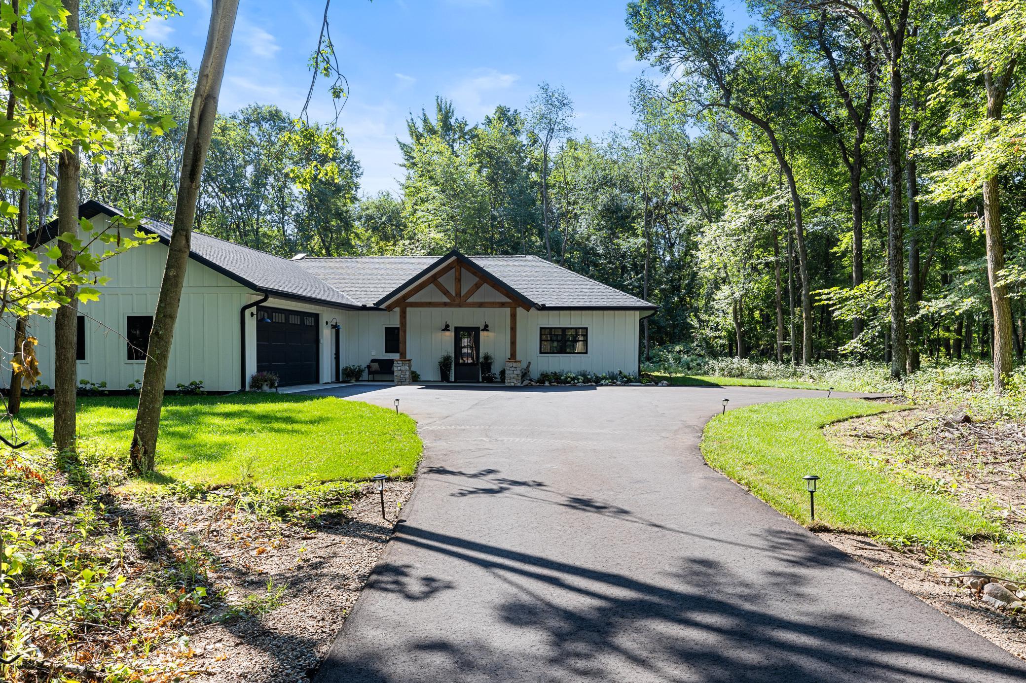 1591 Maplewood Ridge Road — photo