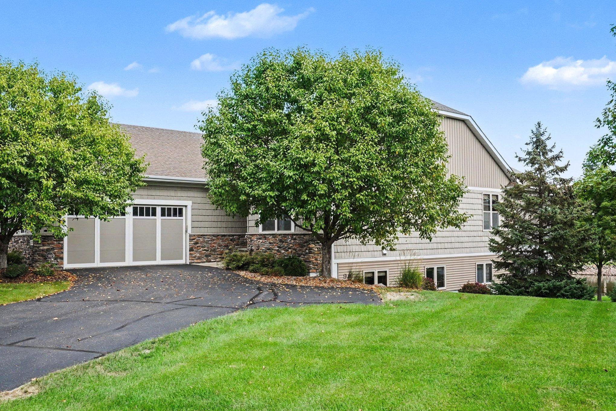 10776 Lyndale Bluffs Trail — photo