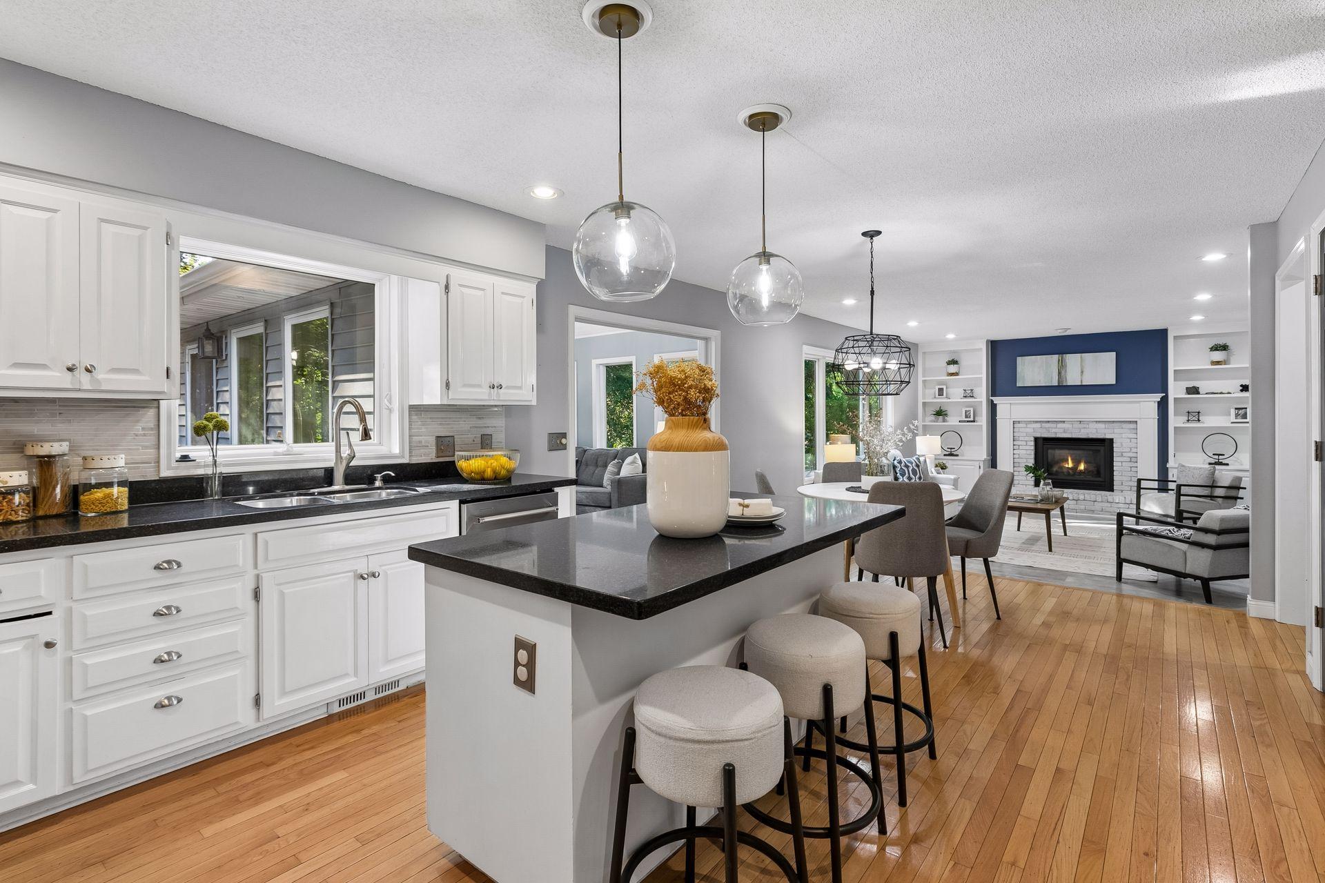 4747 Burr Oak Street — photo