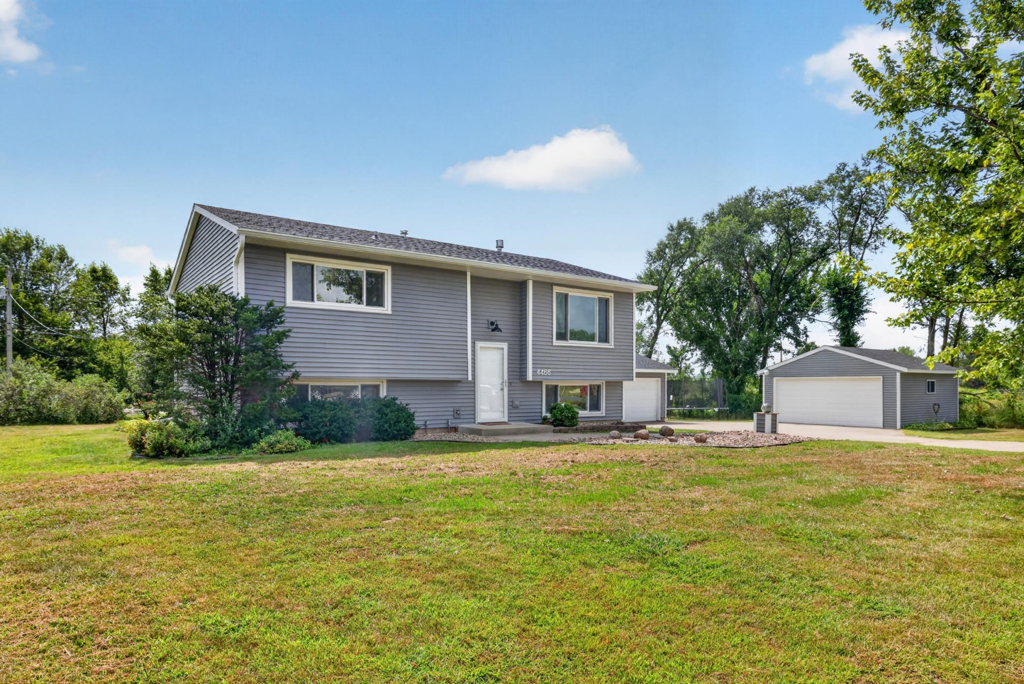4466 Maple Street SE — photo