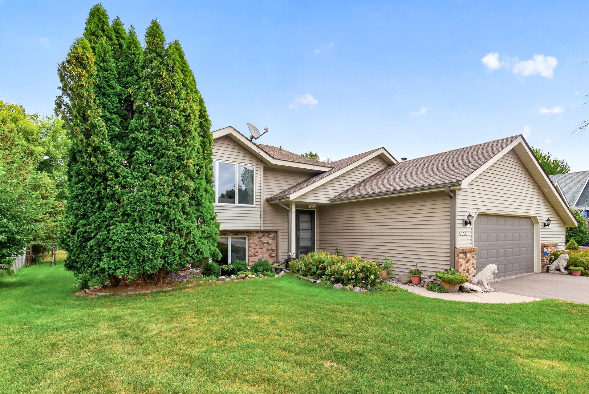3212 Sunset Lake Drive — photo