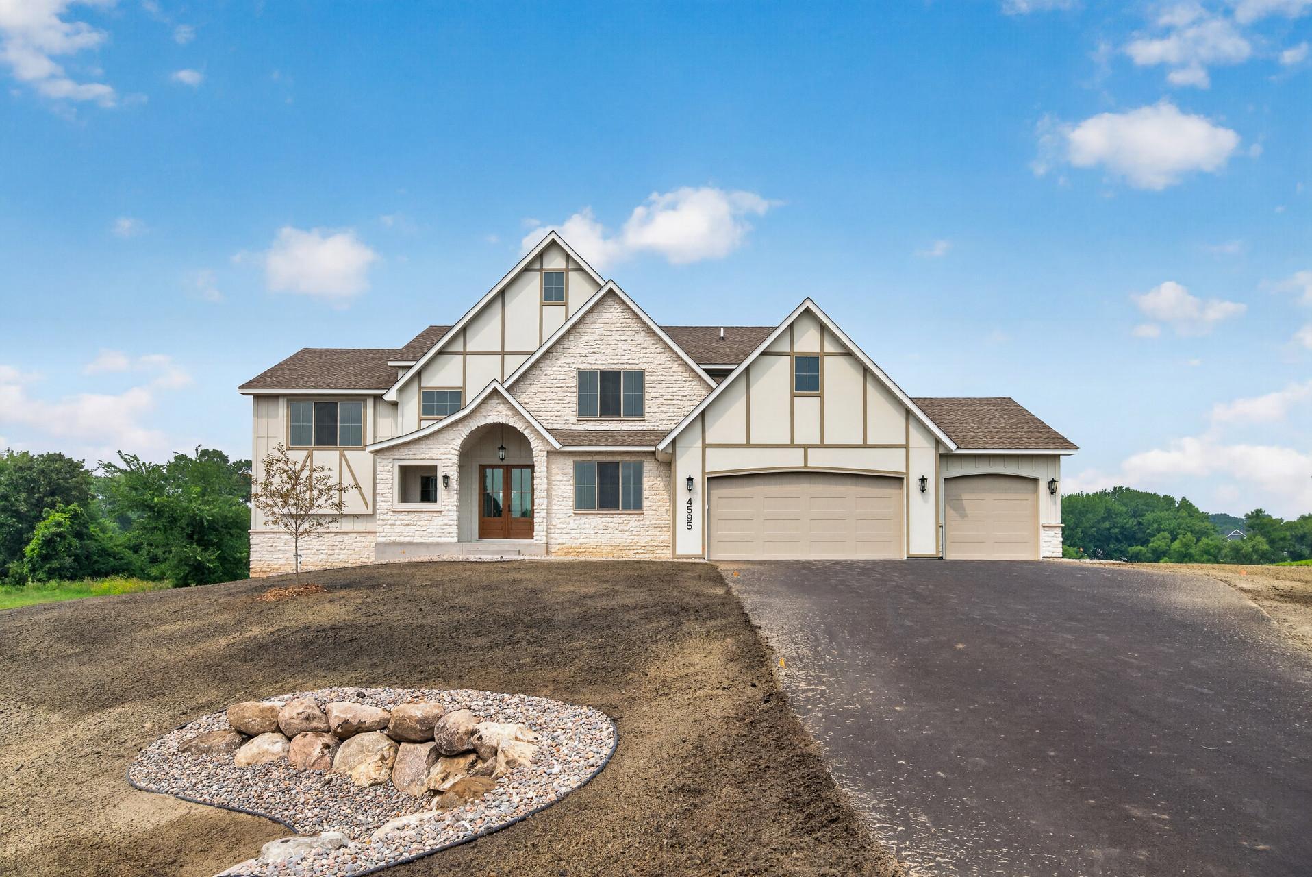 15243 Alamo Street NE — photo