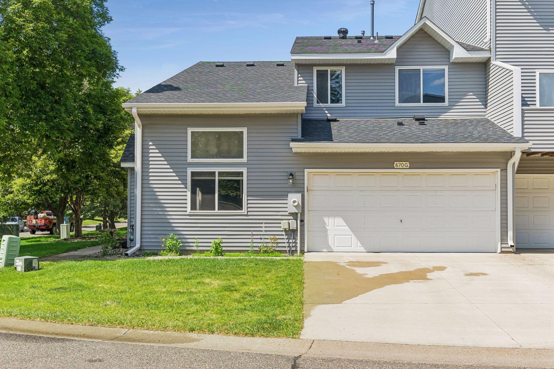 670 Kingfisher Lane G — photo