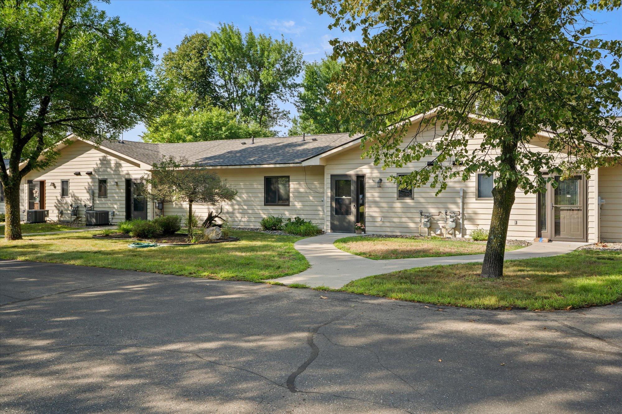 35457 Riverwood Court 62 — photo