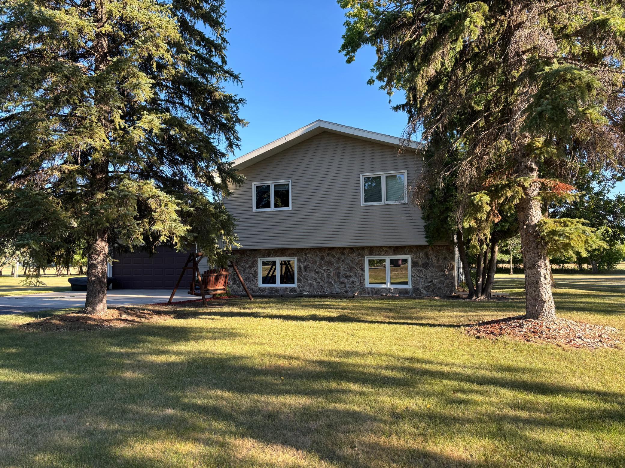 14372 Riverbend Trail — photo