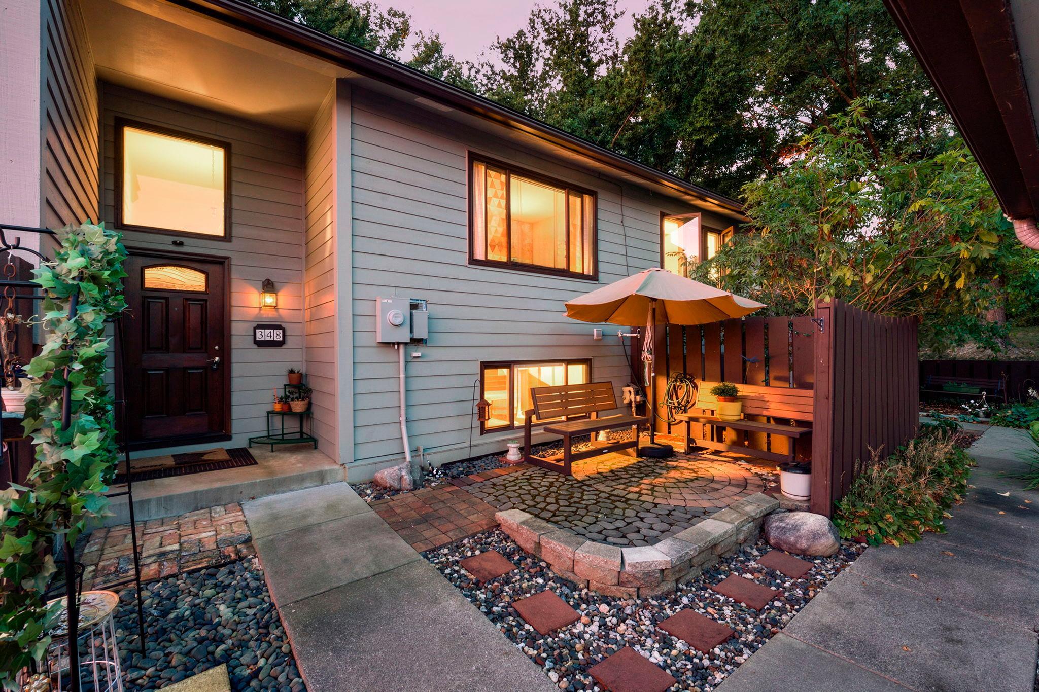 348 W Eagle Lake Drive — photo