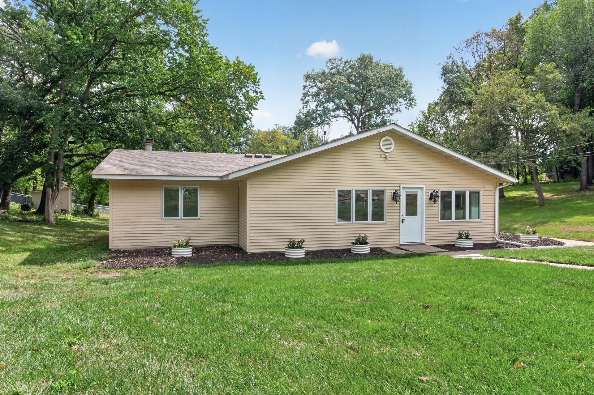 20192 Akin Road — photo