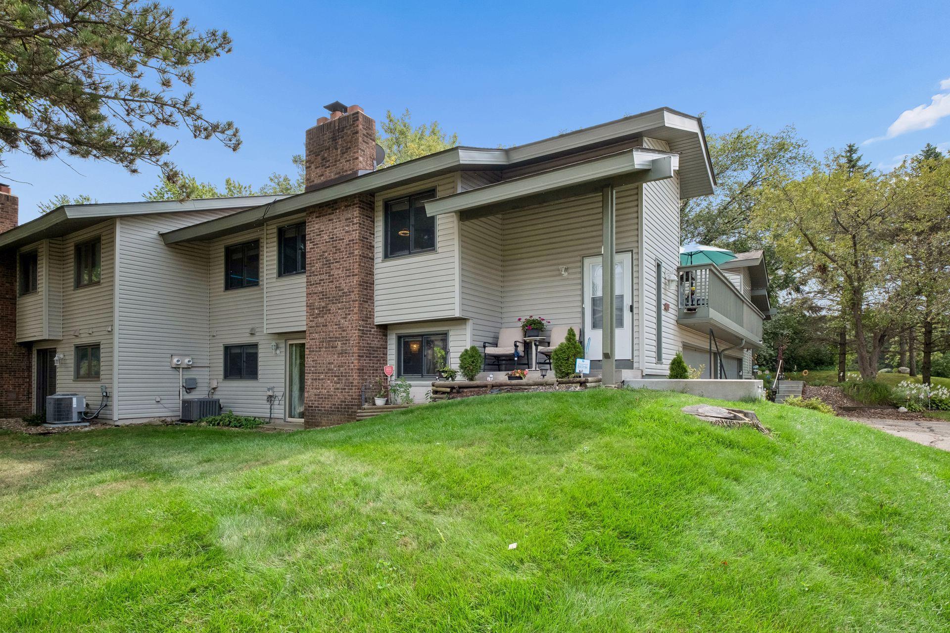 9535 Hartford Circle — photo