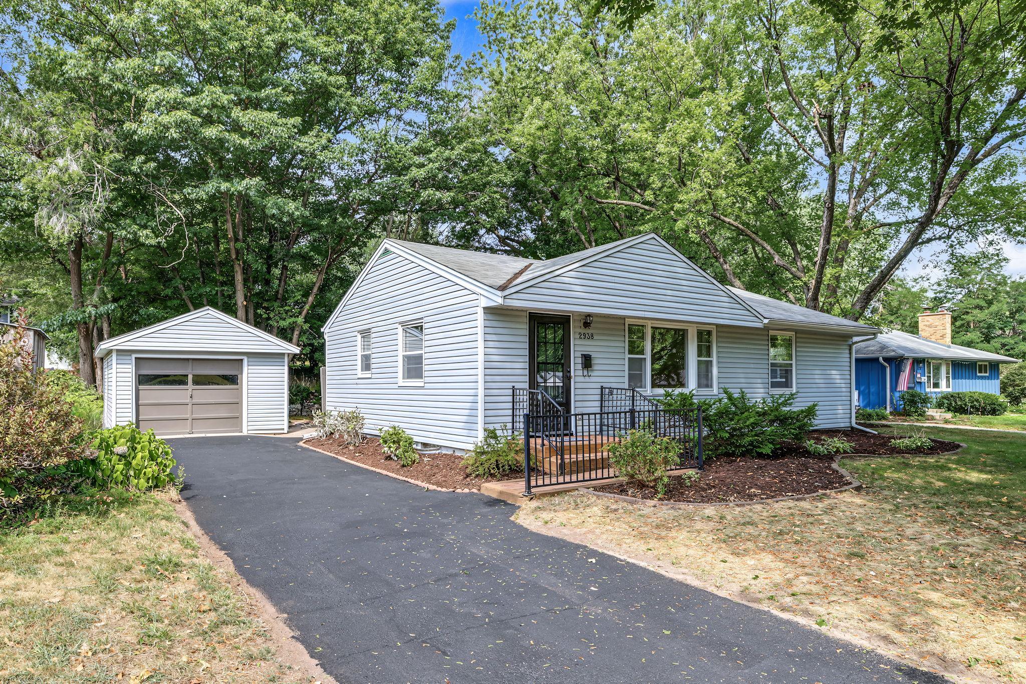 2938 Washburn Circle — photo