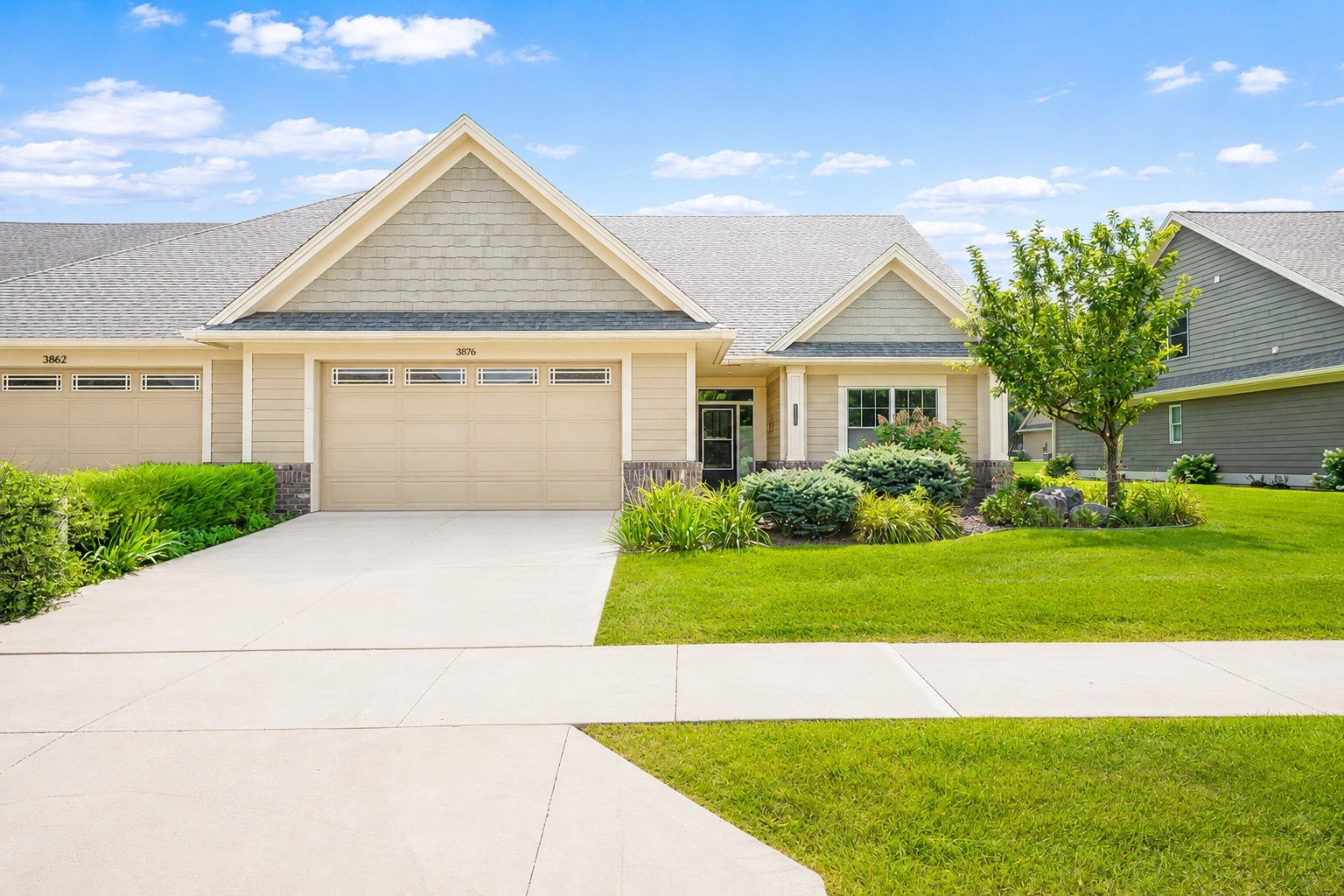 3876 Berkshire Road SW — photo