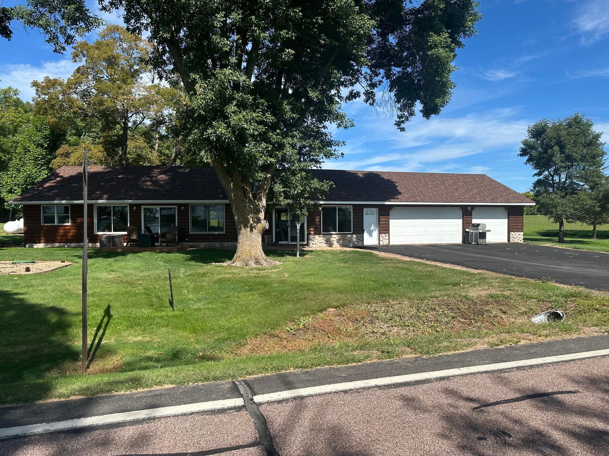10856 County Road 10 — photo