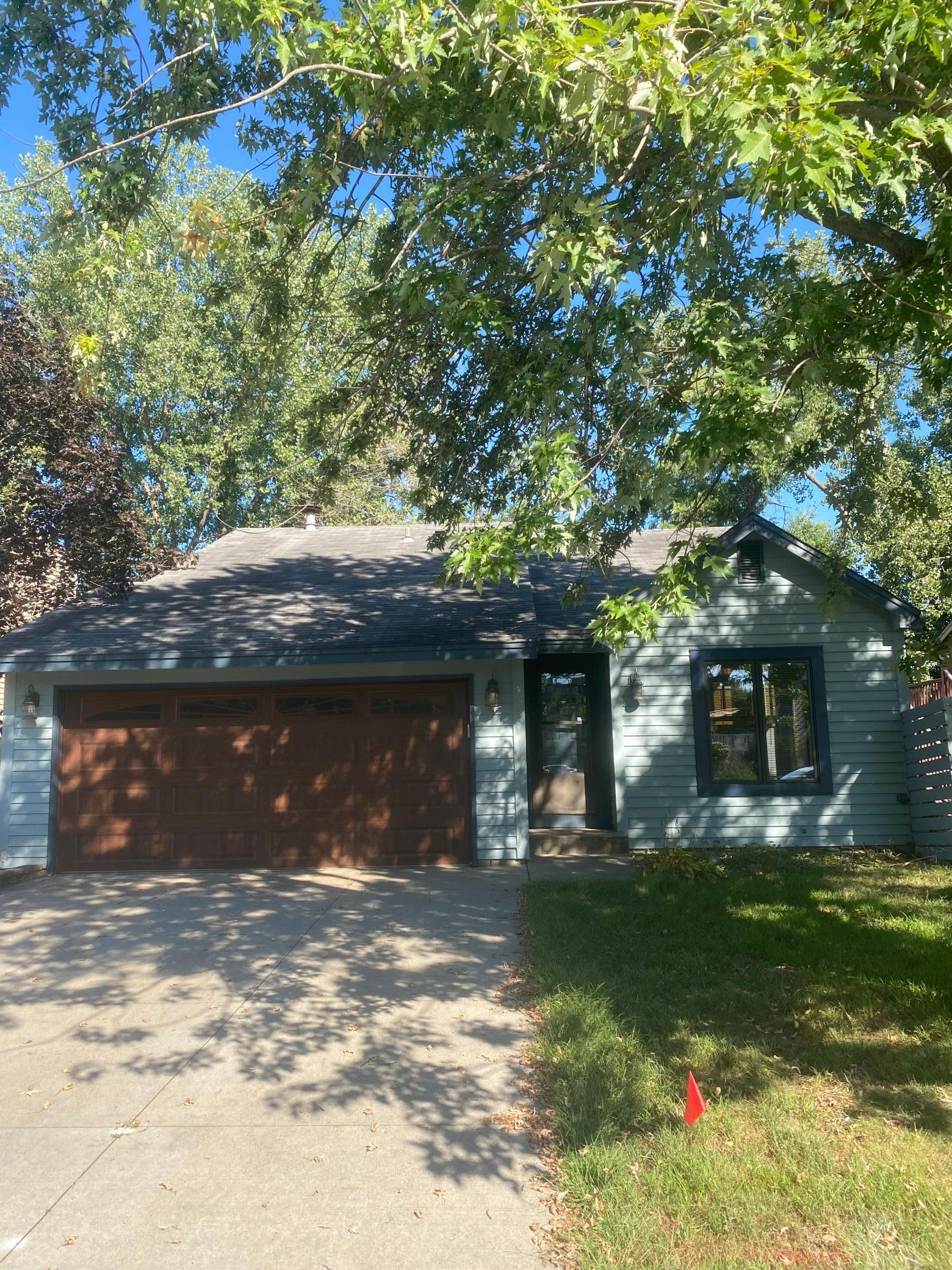 1361 Knoll Drive — photo