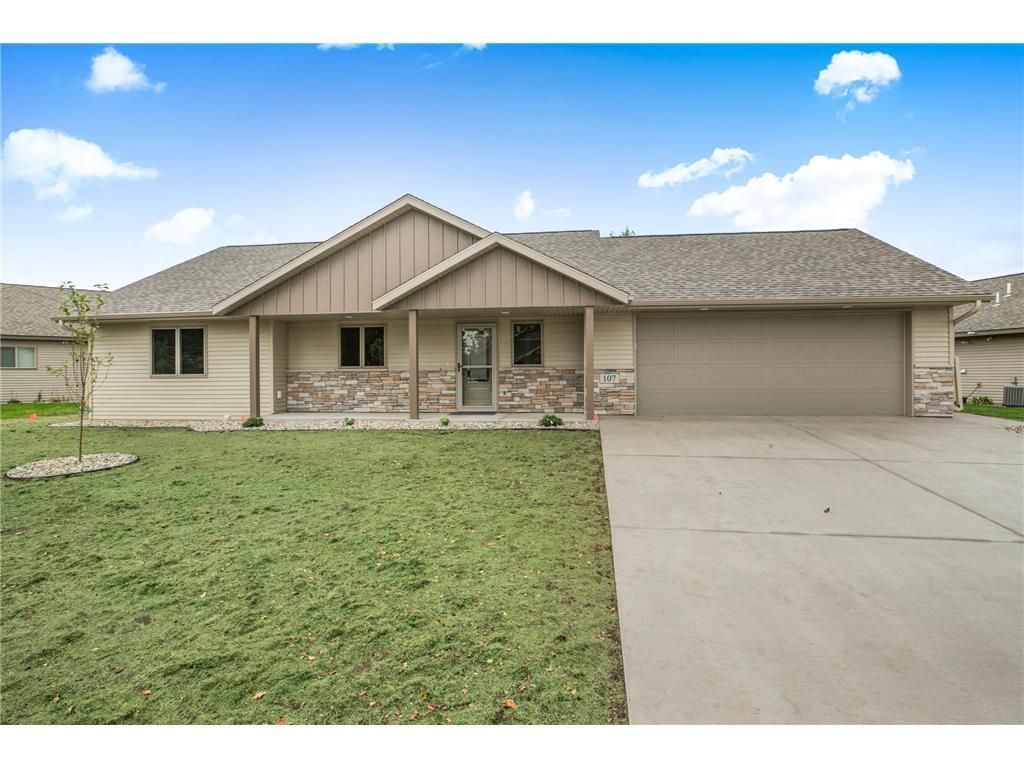 107 Barry Loop NW — photo